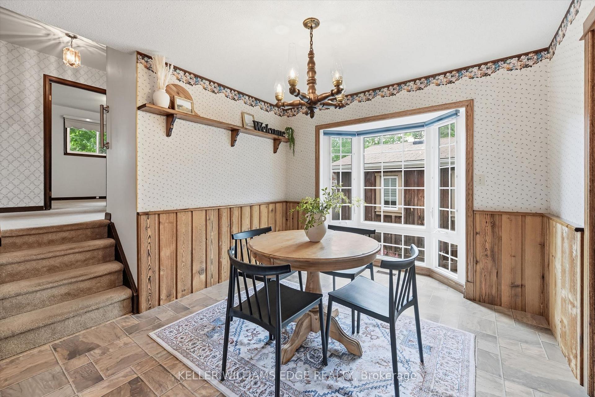 Photo 10 of 38 James Street, Hamilton, Dundas — HOMEH