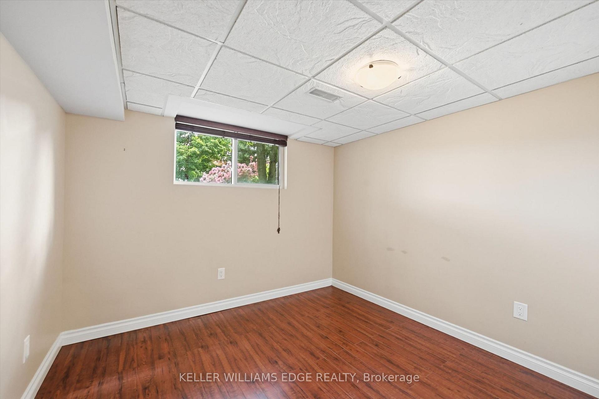 Photo 30 of 38 James Street, Hamilton, Dundas — HOMEH