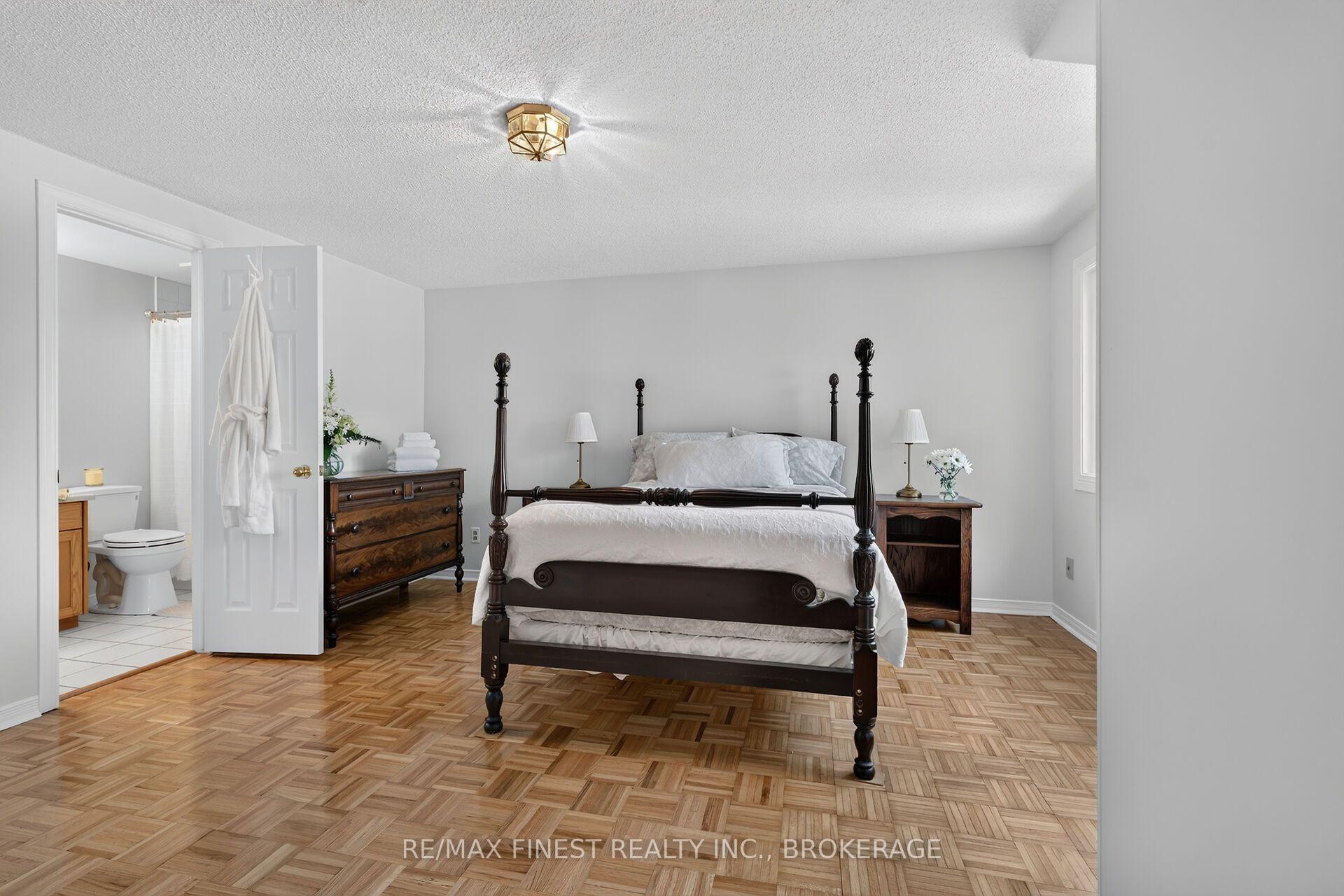 Photo 17 of 25 Rose Abbey Drive, Kingston, Kingston East (Incl Barret Crt) — HOMEH