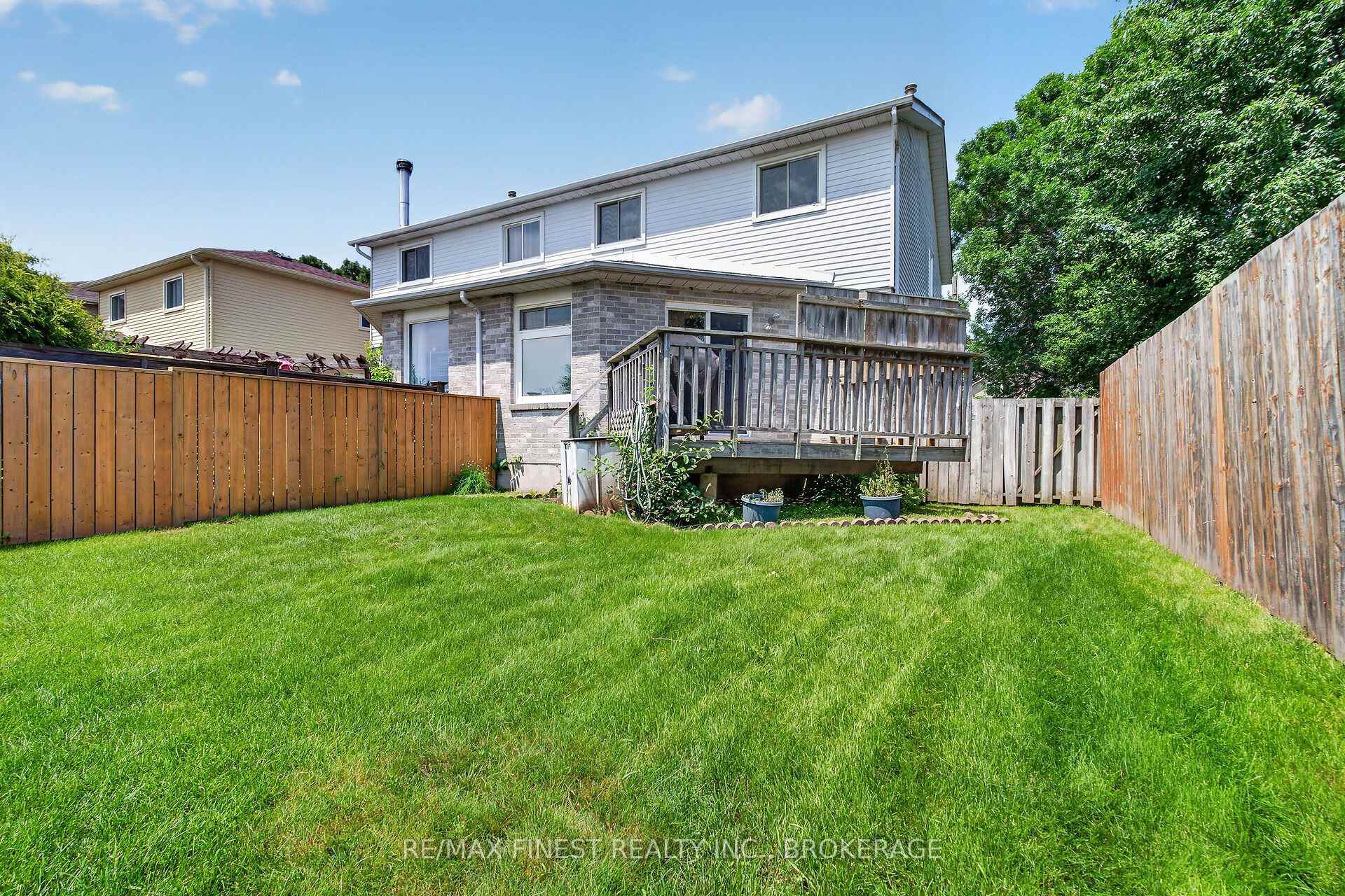 Photo 29 of 25 Rose Abbey Drive, Kingston, Kingston East (Incl Barret Crt) — HOMEH