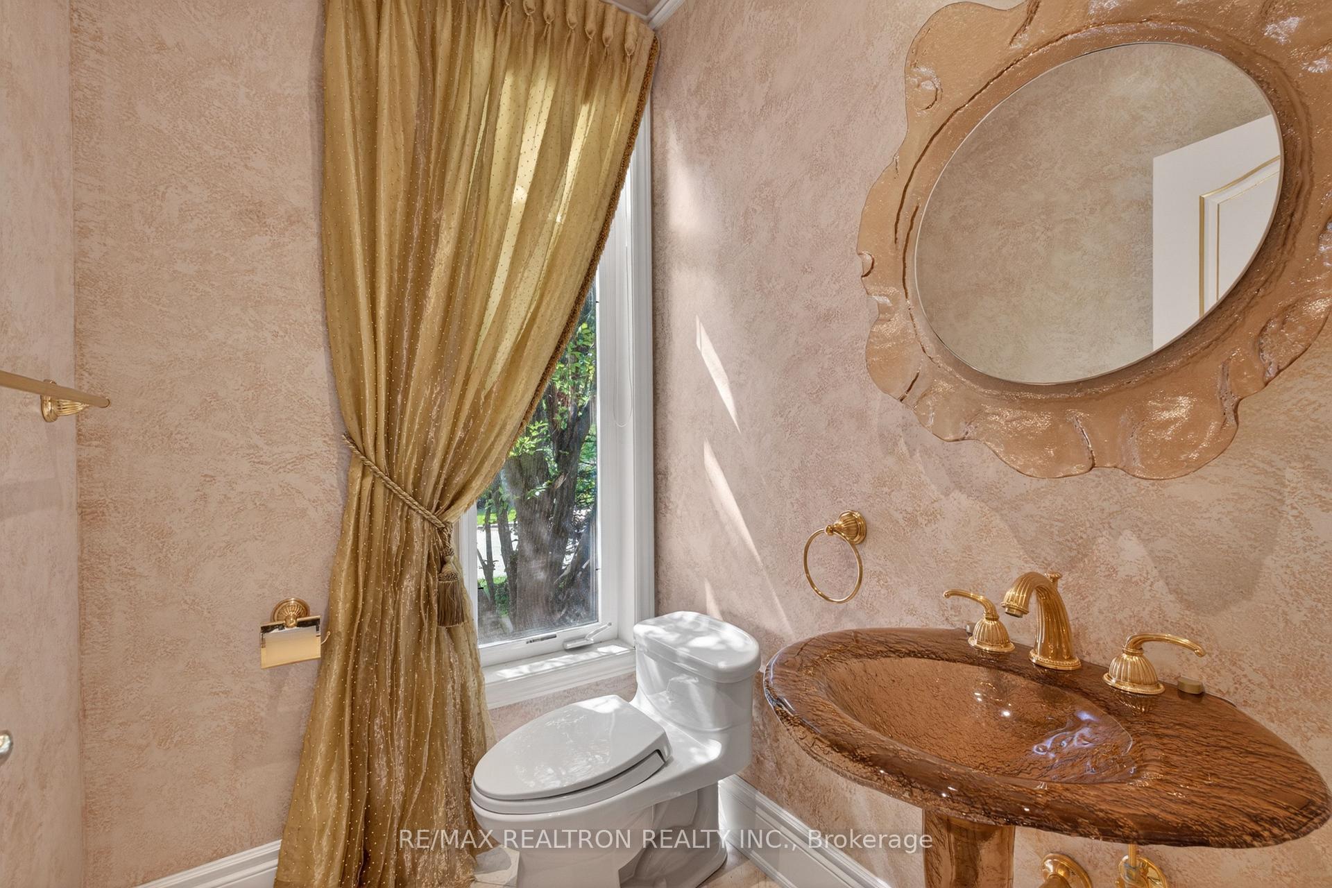Photo 18 of 171 Lawrie Road, Vaughan, Beverley Glen — HOMEH