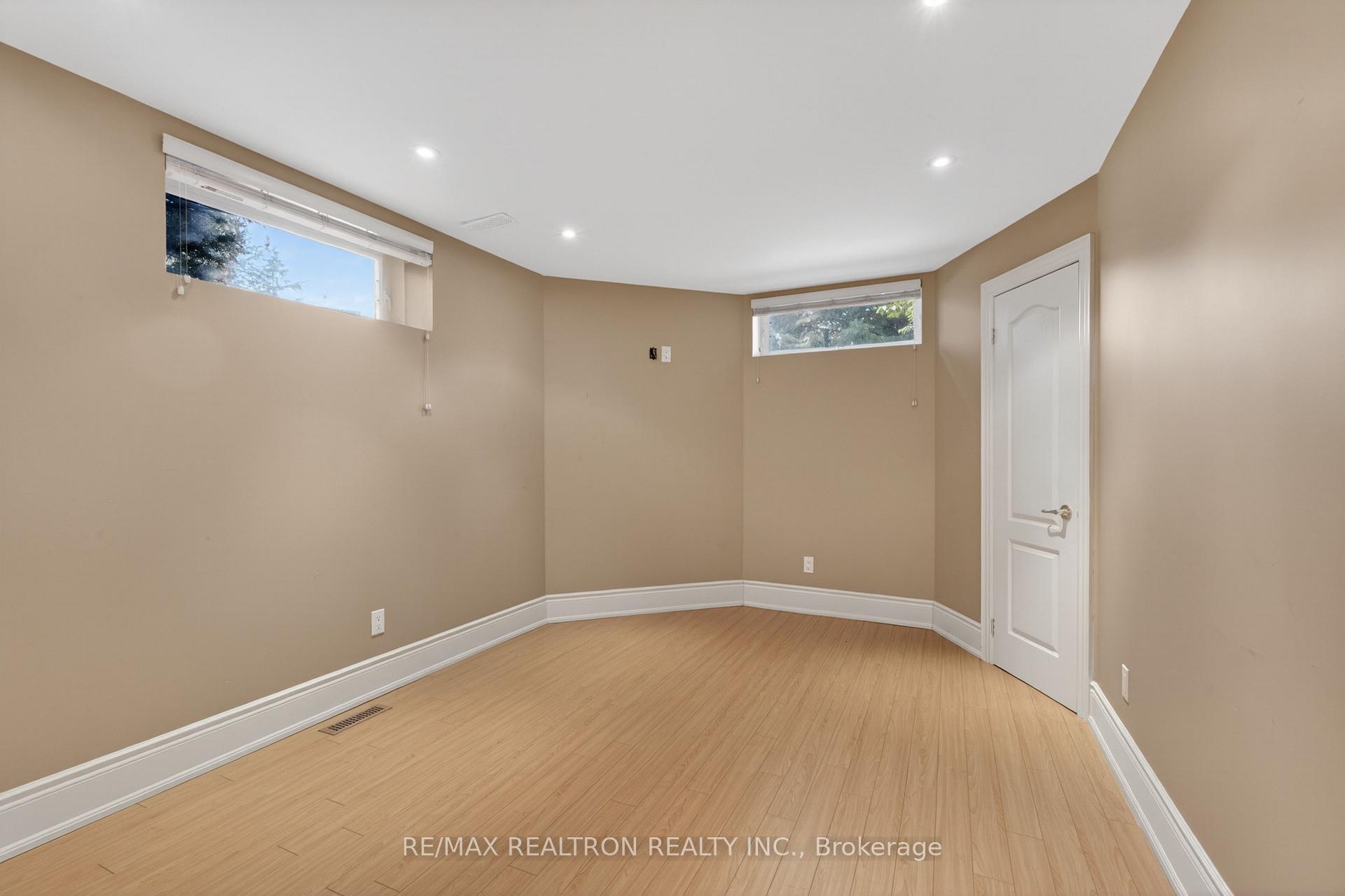 Photo 42 of 171 Lawrie Road, Vaughan, Beverley Glen — HOMEH