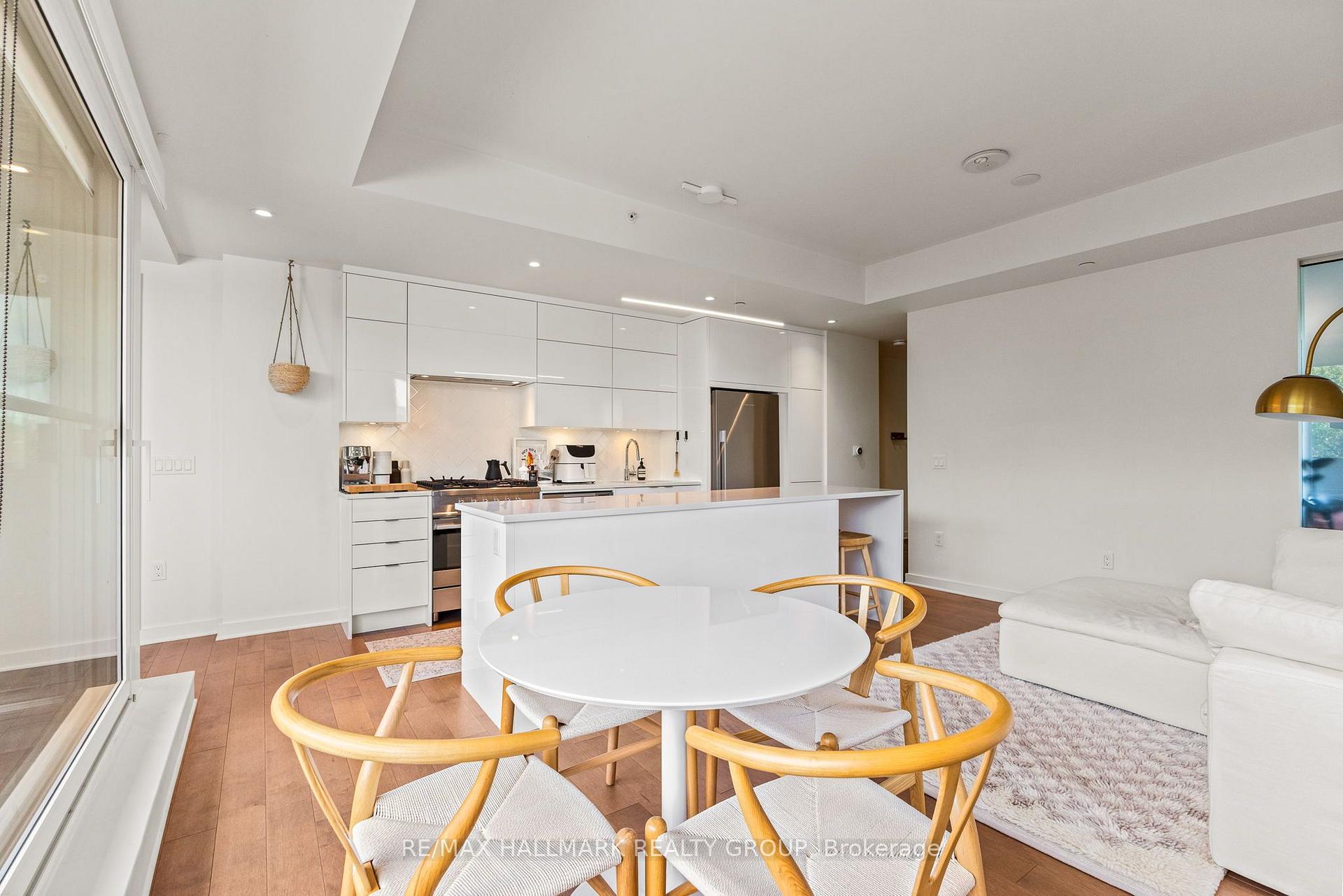Photo 14 of Unit 7, 135 Barrette Street, Ottawa, Vanier — HOMEH