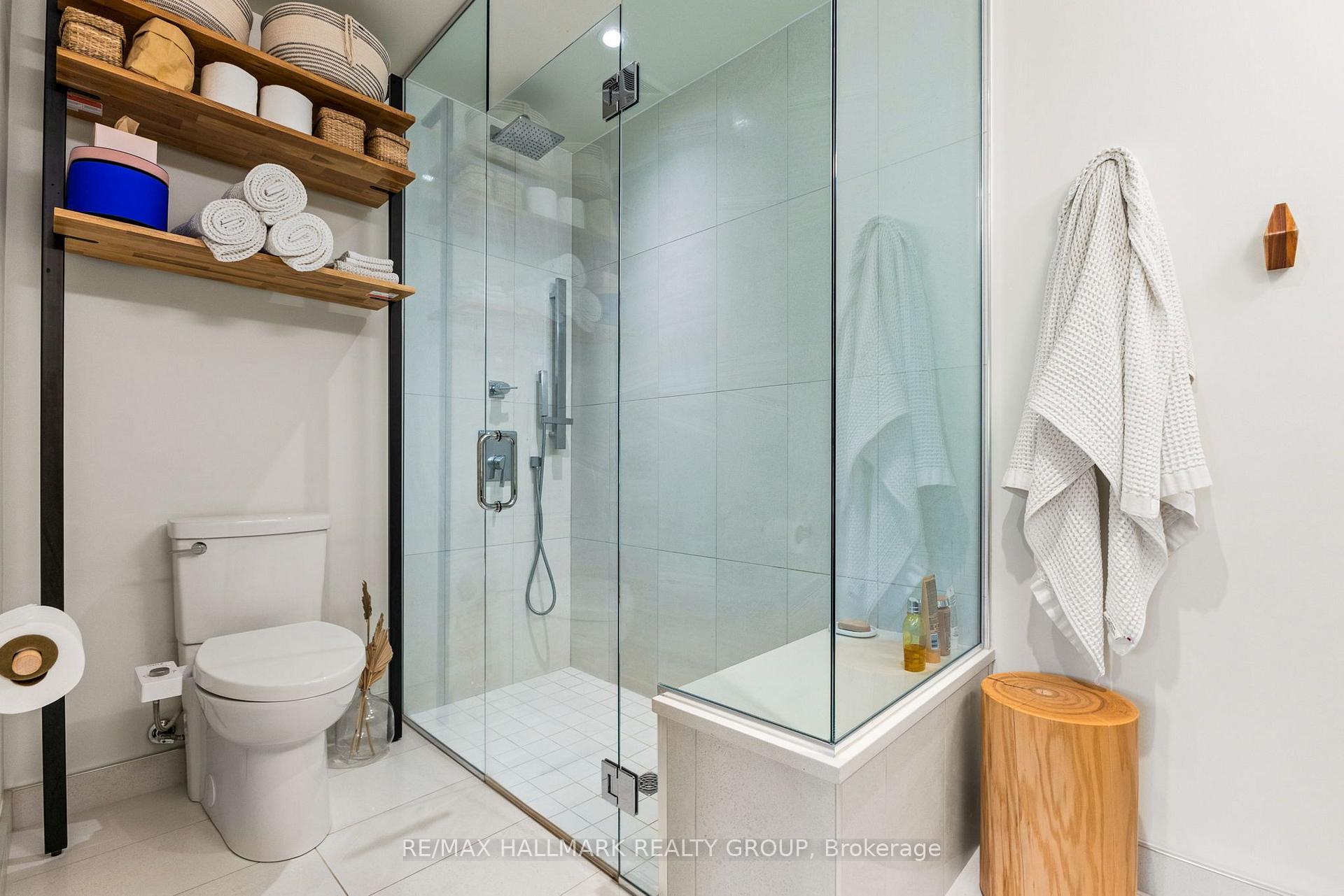 Photo 27 of Unit 7, 135 Barrette Street, Ottawa, Vanier — HOMEH
