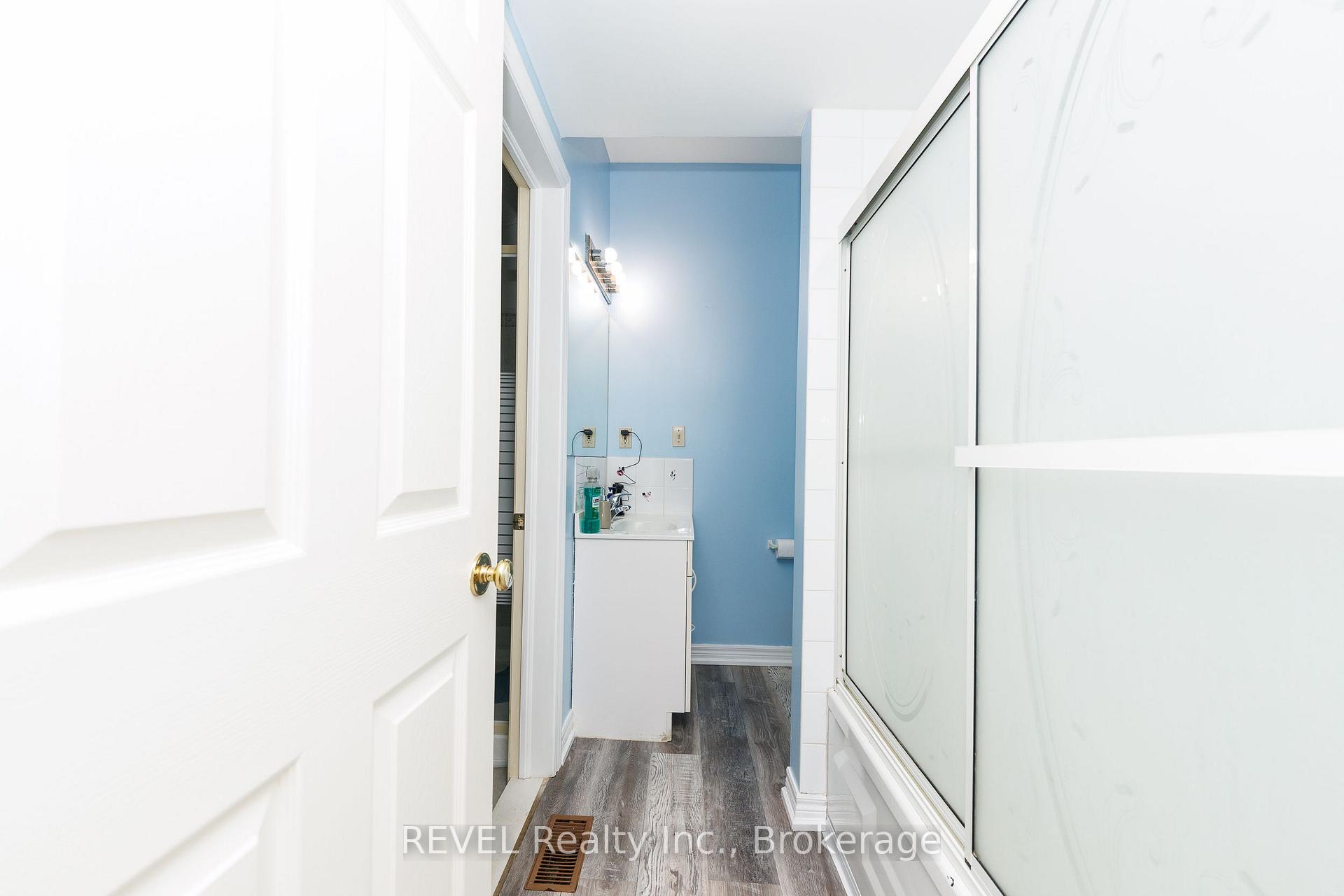 Photo 18 of 4991 Huron Street, Niagara Falls, Cherrywood — HOMEH