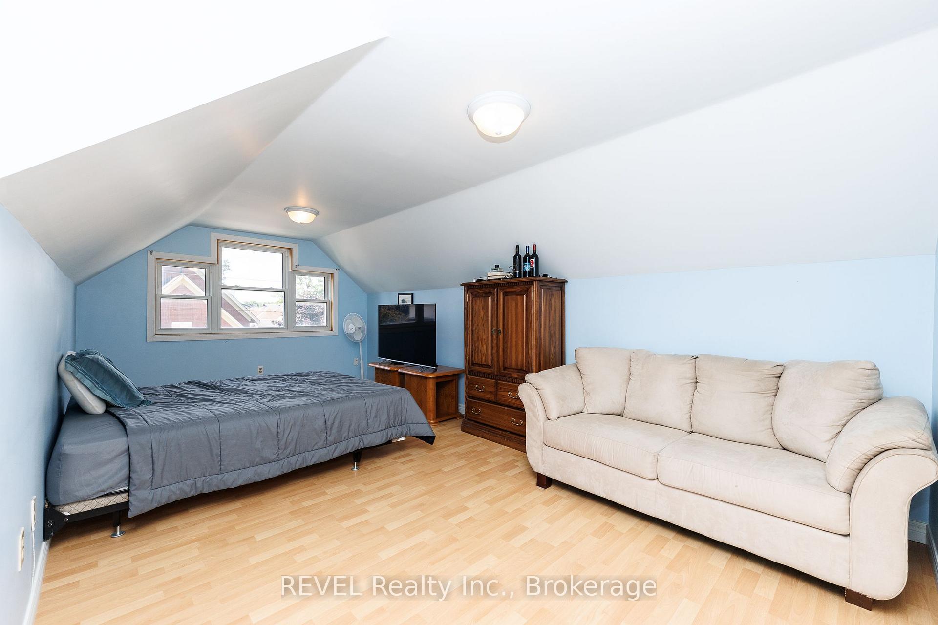 Photo 20 of 4991 Huron Street, Niagara Falls, Cherrywood — HOMEH