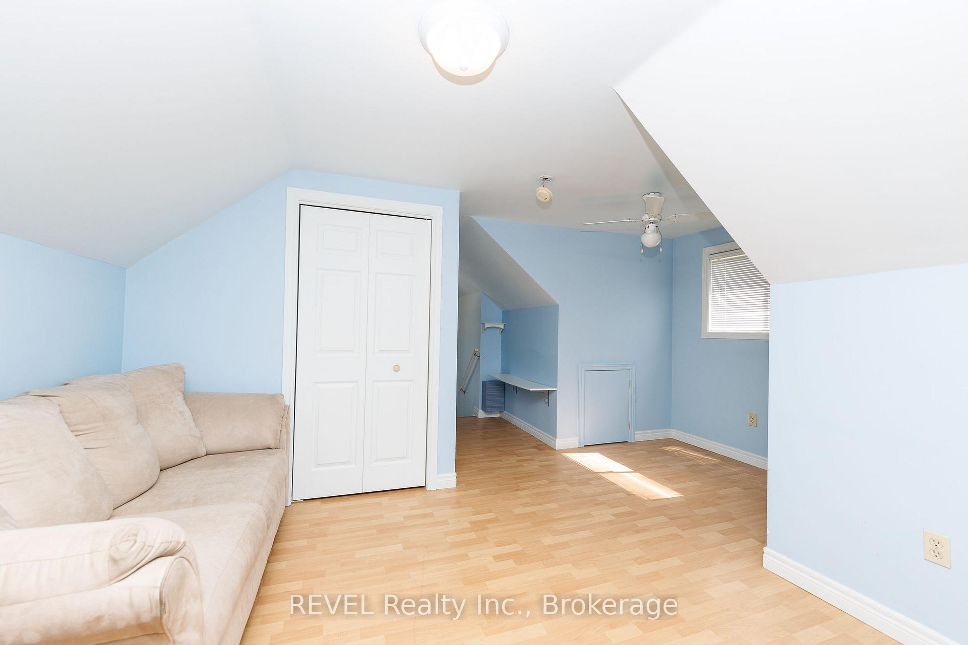 Photo 23 of 4991 Huron Street, Niagara Falls, Cherrywood — HOMEH