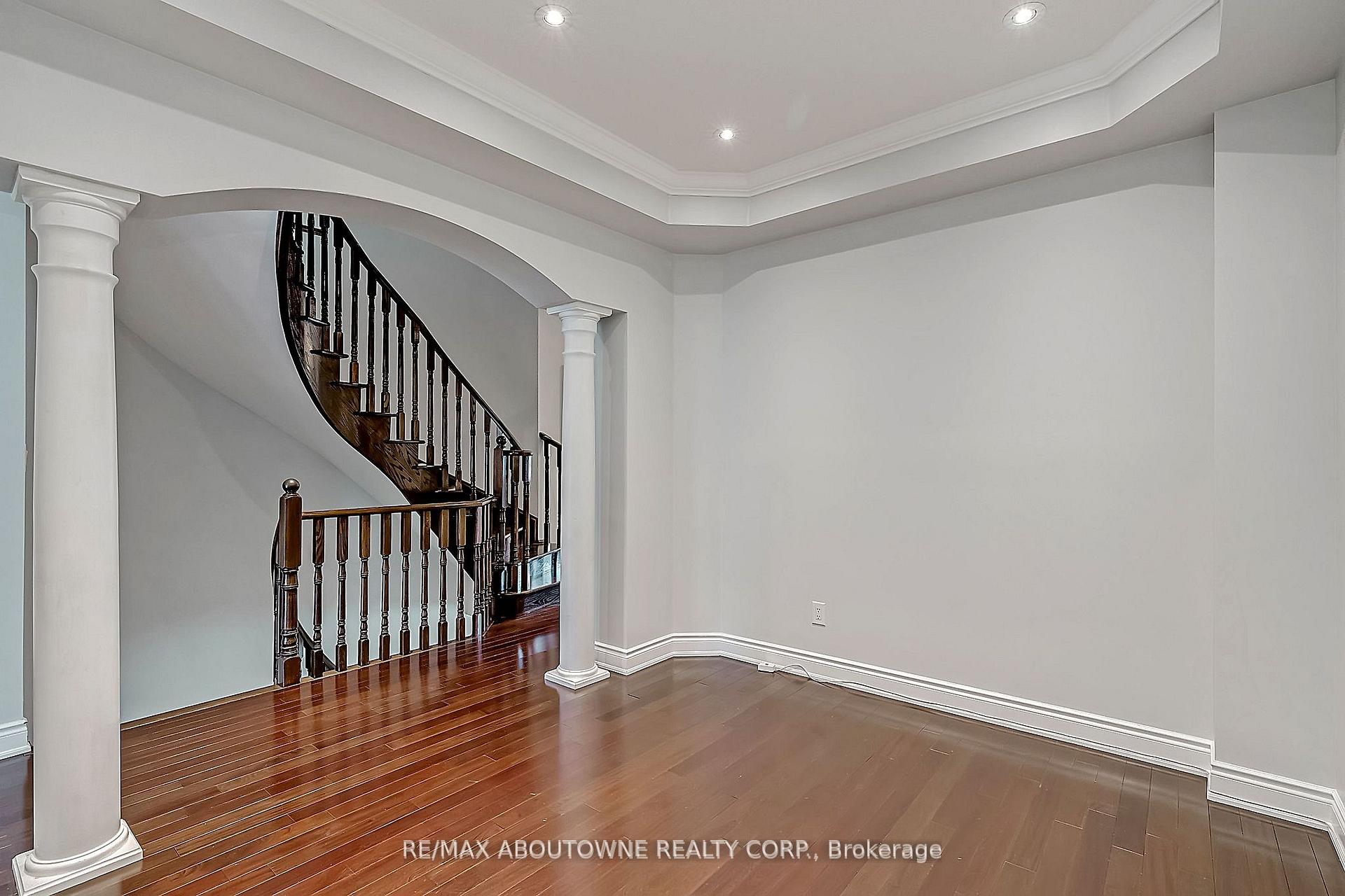 Photo 9 of 2415 Presquile Drive, Oakville, Joshua Creek — HOMEH