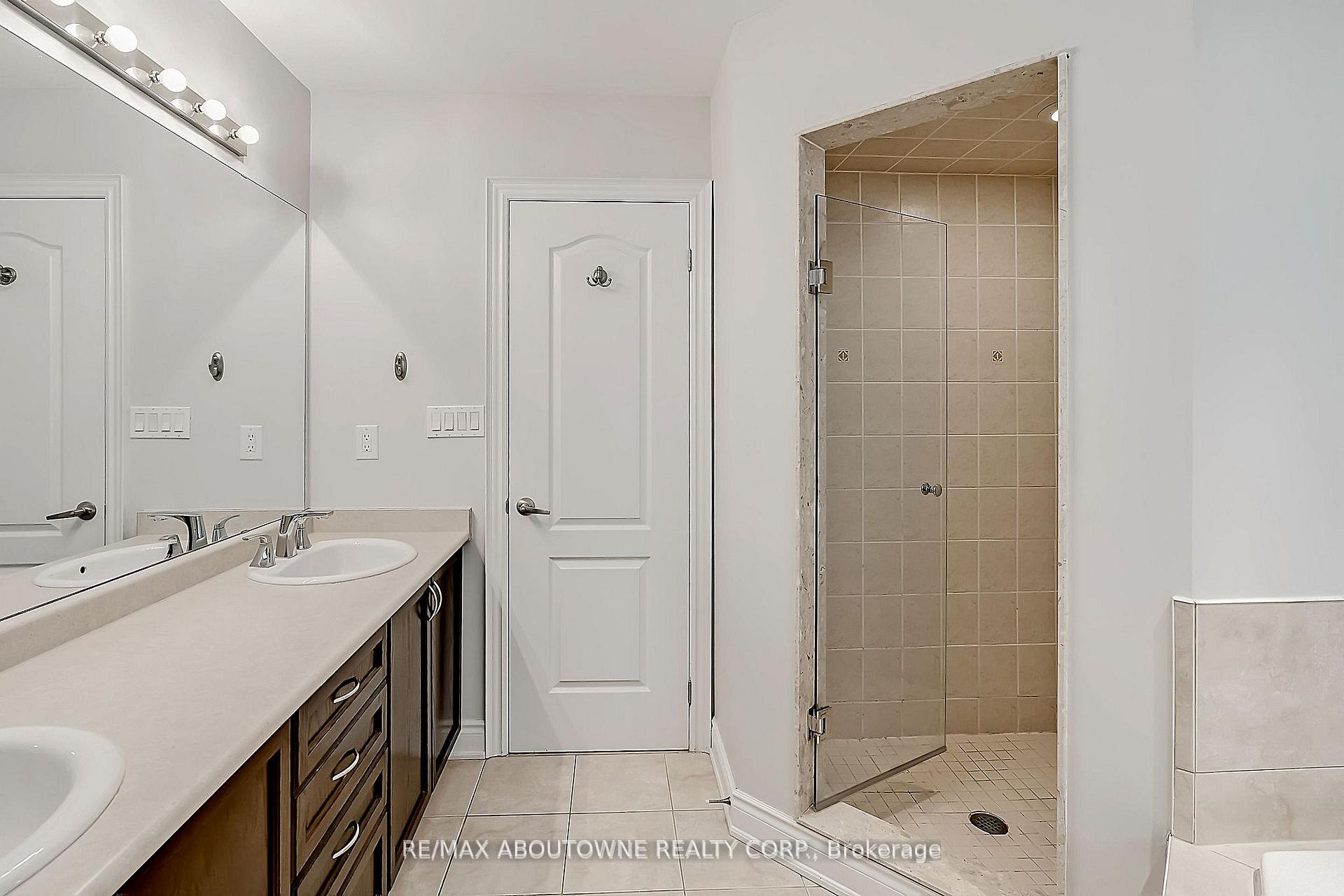 Photo 24 of 2415 Presquile Drive, Oakville, Joshua Creek — HOMEH