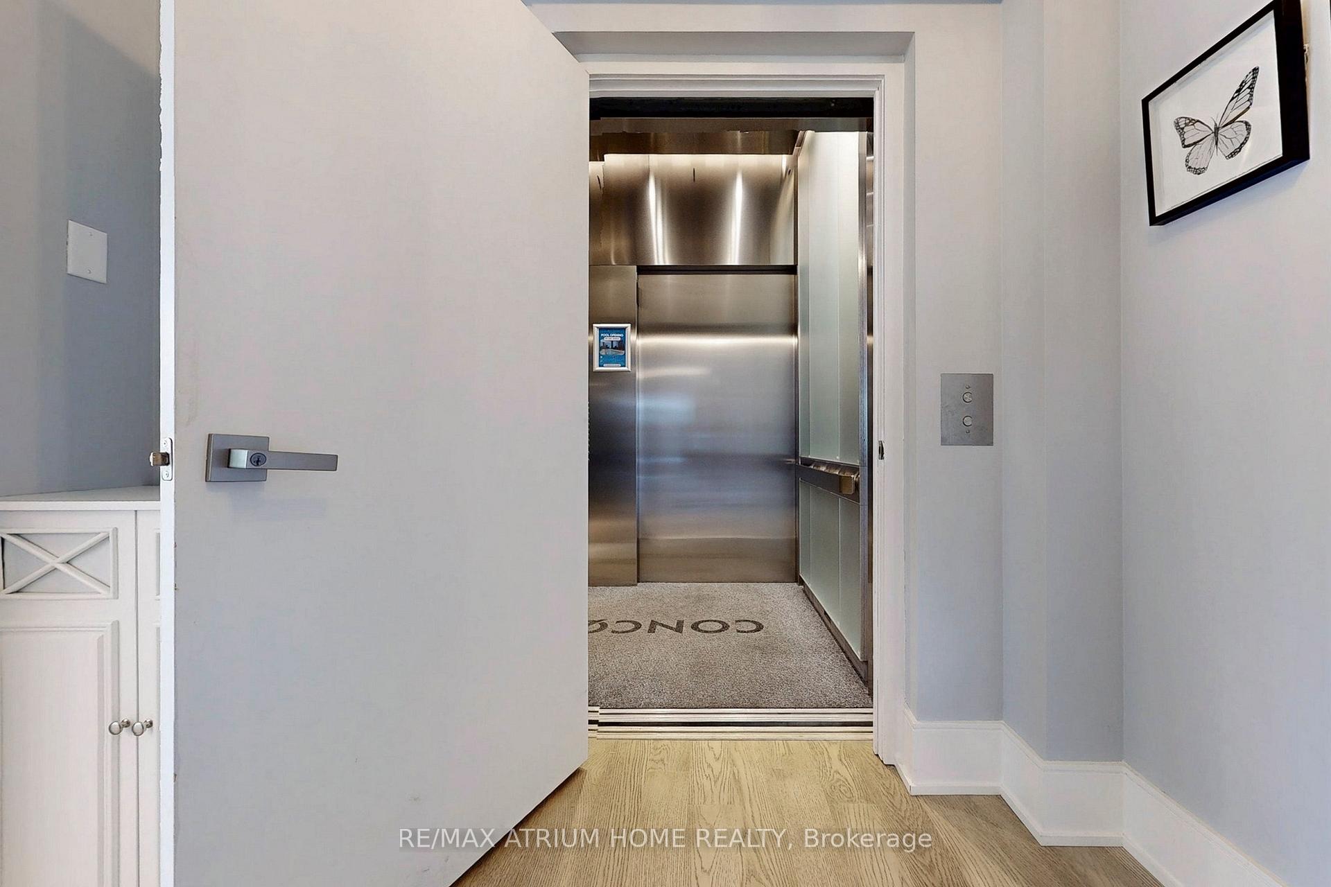 Photo 4 of Unit 715, 1 Gloucester Street, Toronto, Church-Yonge Corridor — HOMEH