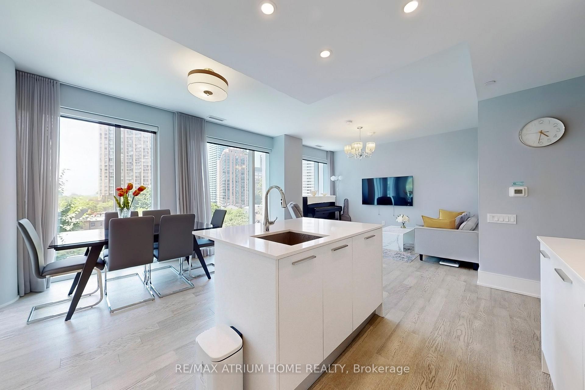 Photo 10 of Unit 715, 1 Gloucester Street, Toronto, Church-Yonge Corridor — HOMEH