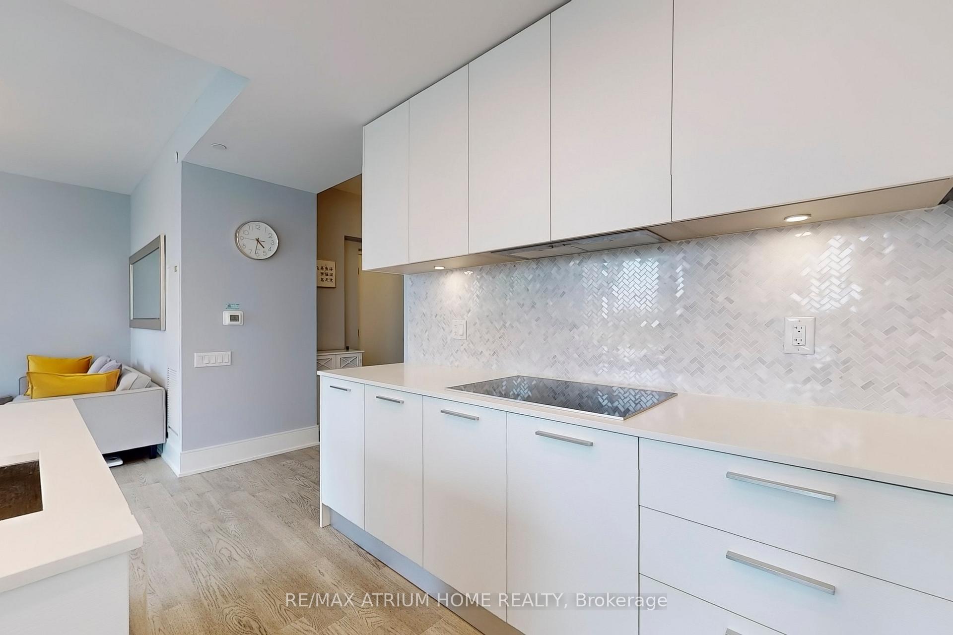 Photo 12 of Unit 715, 1 Gloucester Street, Toronto, Church-Yonge Corridor — HOMEH
