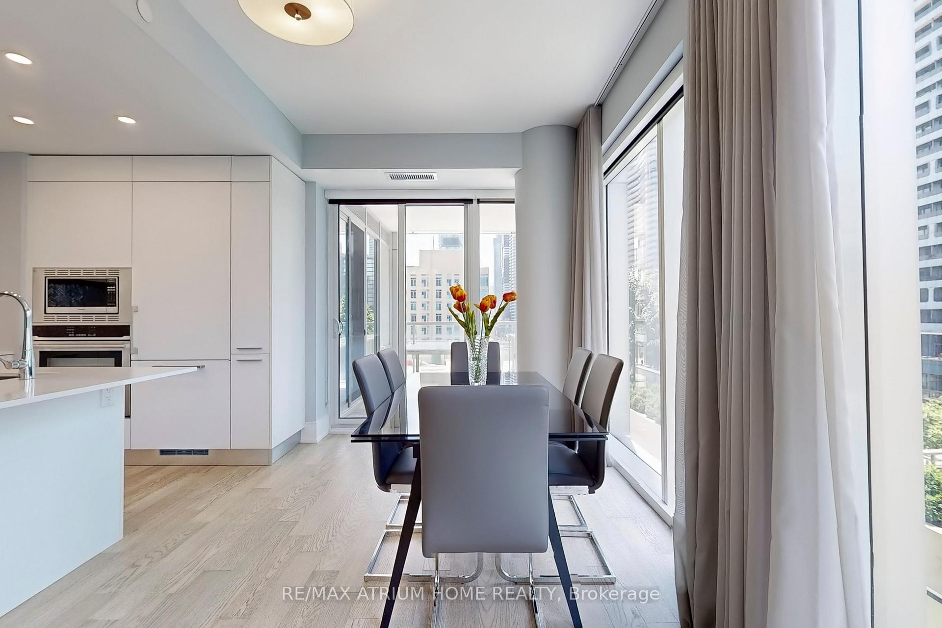 Photo 13 of Unit 715, 1 Gloucester Street, Toronto, Church-Yonge Corridor — HOMEH