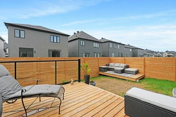 Photo 35 of 605 Ribbon Street, Ottawa, Mahogany Community — HOMEH