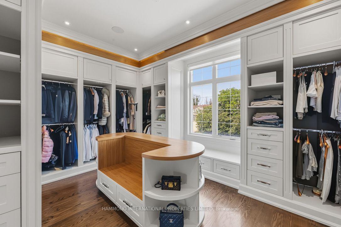 Photo 32 of 129 Arnold Avenue, Vaughan, Crestwood-Springfarm-Yorkhill — HOMEH