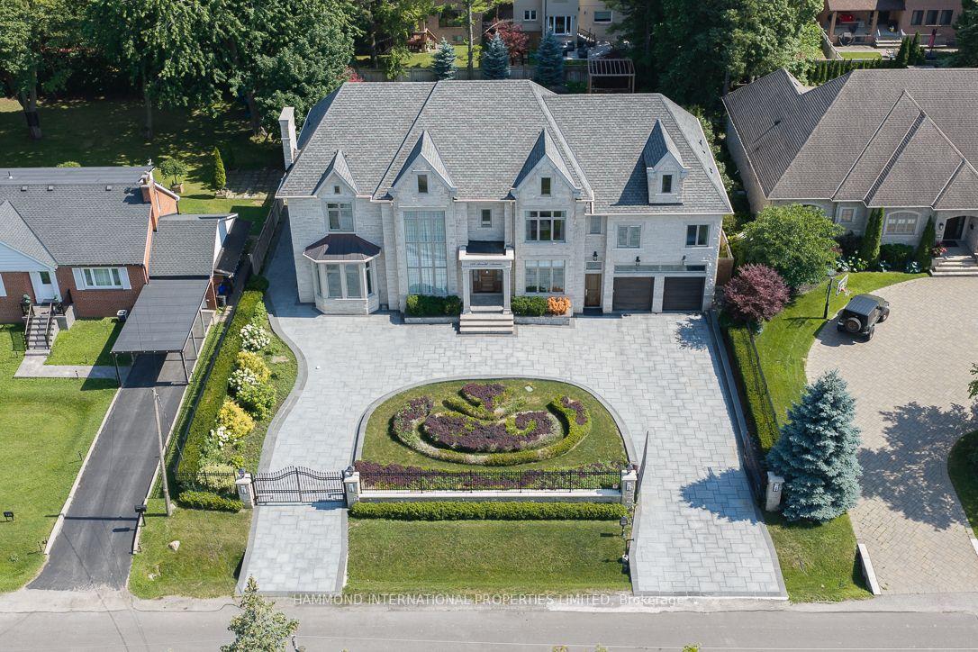 Photo 26 of 129 Arnold Avenue, Vaughan, Crestwood-Springfarm-Yorkhill — HOMEH