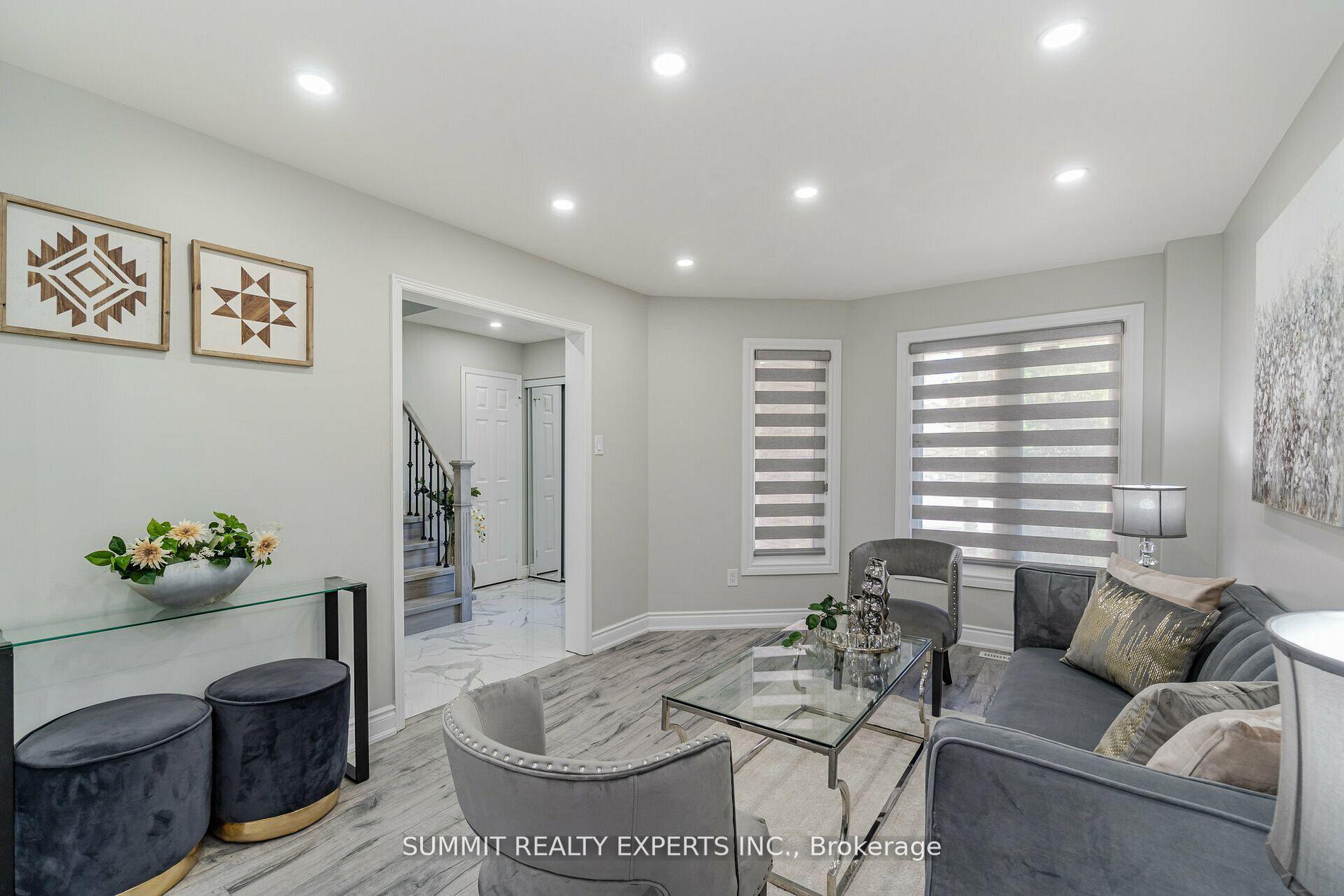 Photo 9 of 79 Rocky Mountain Crescent, Brampton, Sandringham-Wellington — HOMEH