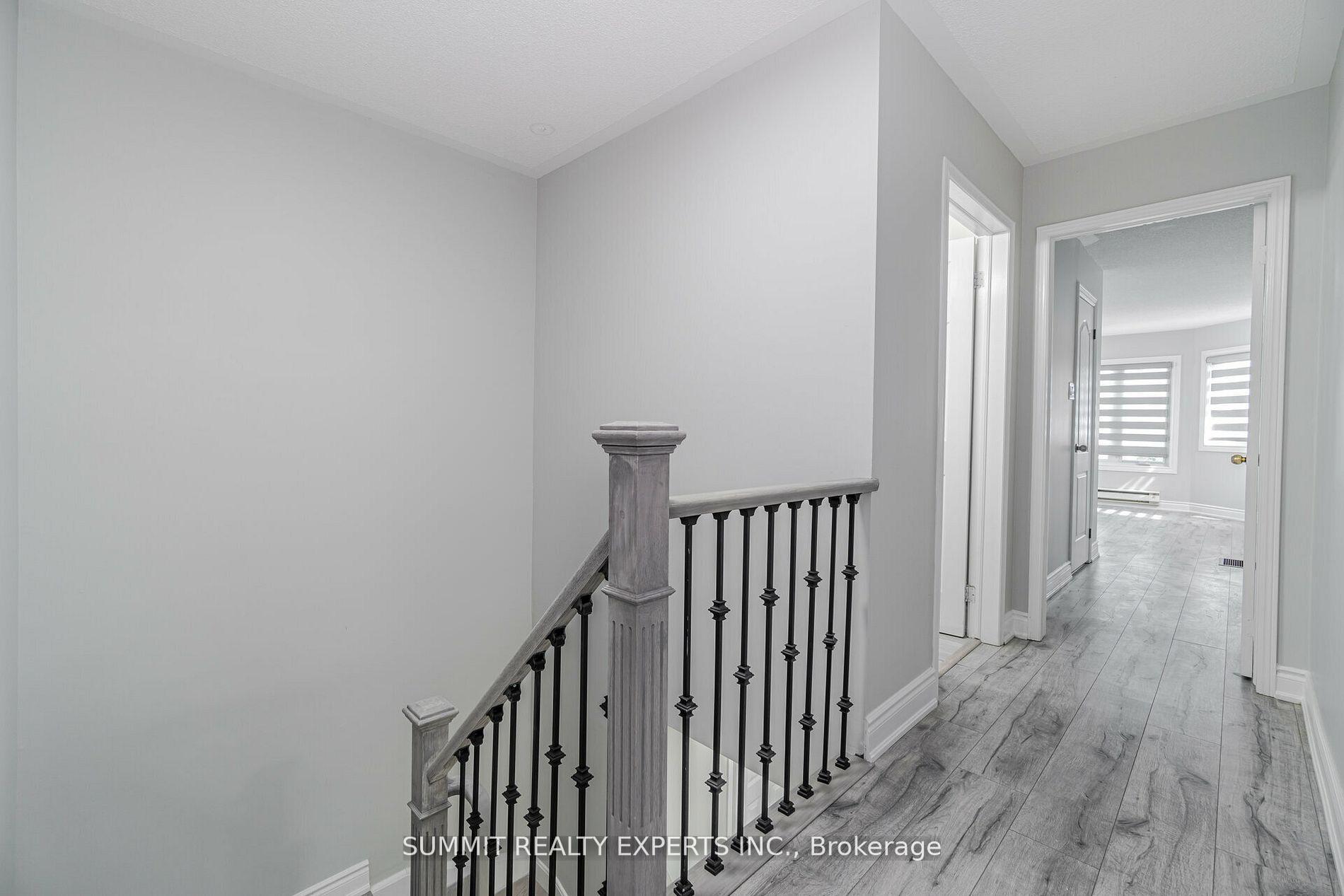 Photo 18 of 79 Rocky Mountain Crescent, Brampton, Sandringham-Wellington — HOMEH