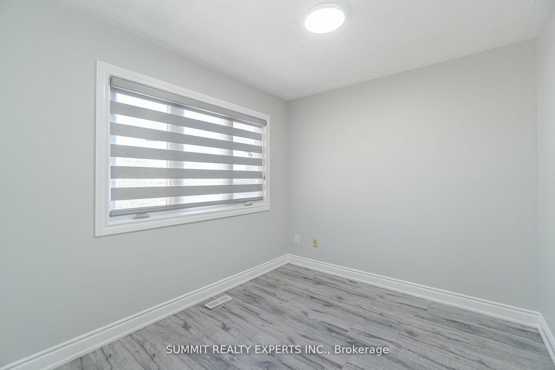 Photo 23 of 79 Rocky Mountain Crescent, Brampton, Sandringham-Wellington — HOMEH