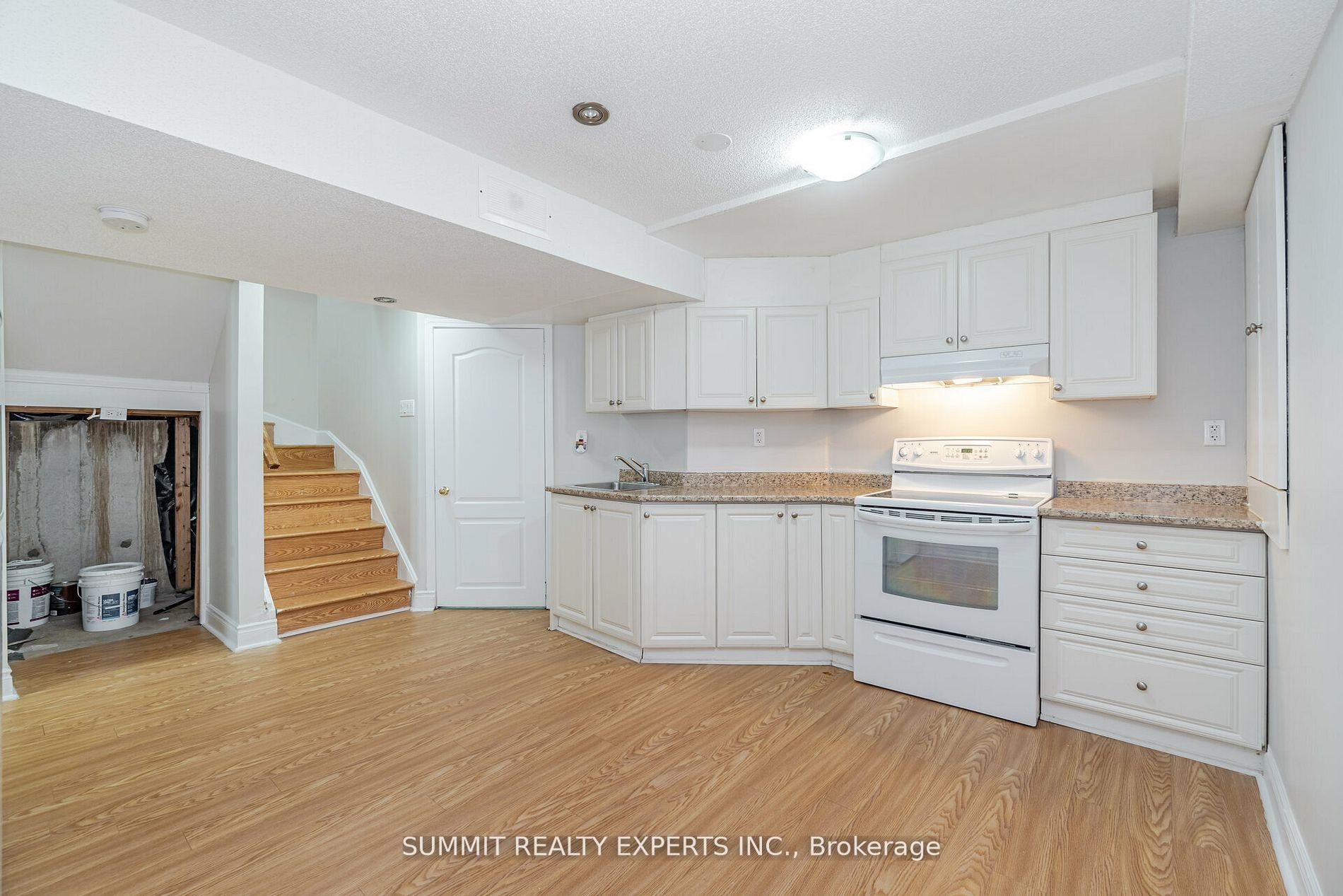 Photo 31 of 79 Rocky Mountain Crescent, Brampton, Sandringham-Wellington — HOMEH