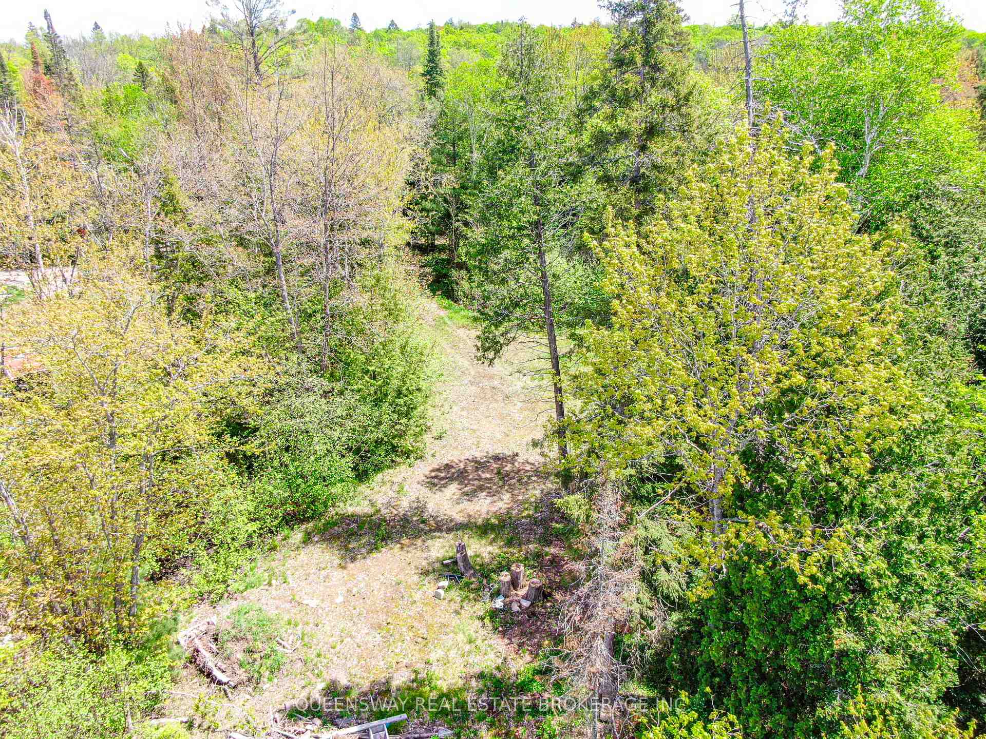 Photo 3 of 139 Gibson Bay Road, Whitestone, Hagerman — HOMEH
