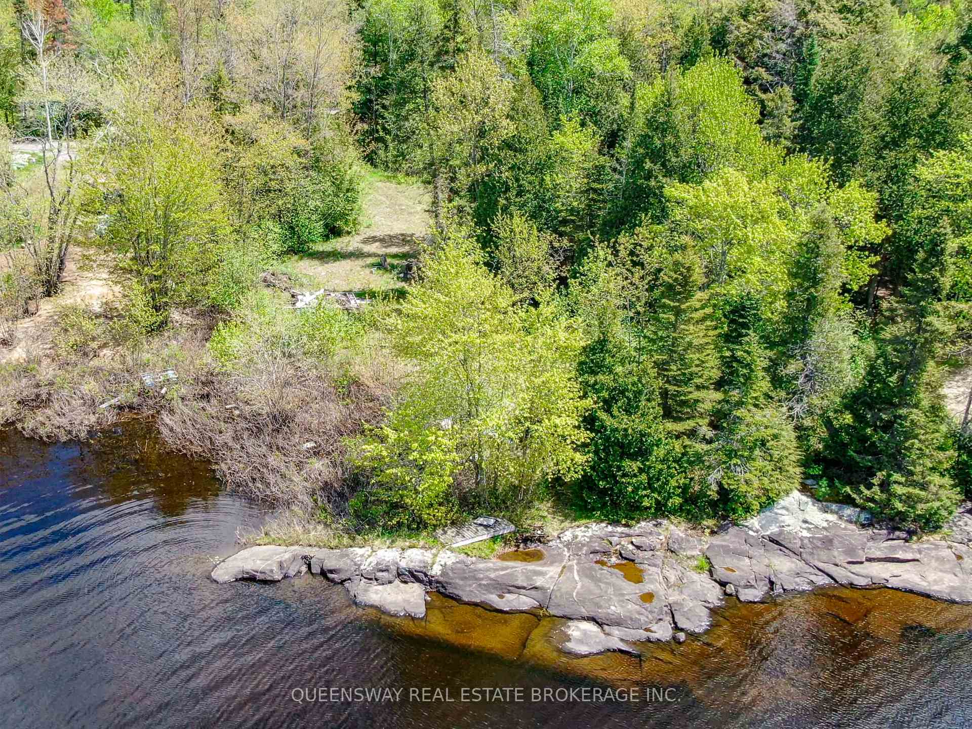 Photo 6 of 139 Gibson Bay Road, Whitestone, Hagerman — HOMEH