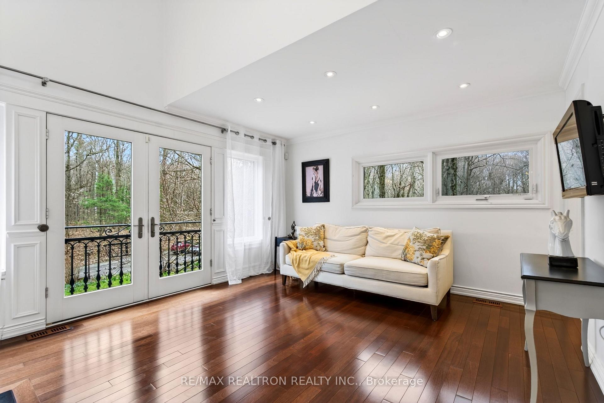 Photo 20 of 14038 Bayview Avenue, Aurora, Aurora Estates — HOMEH
