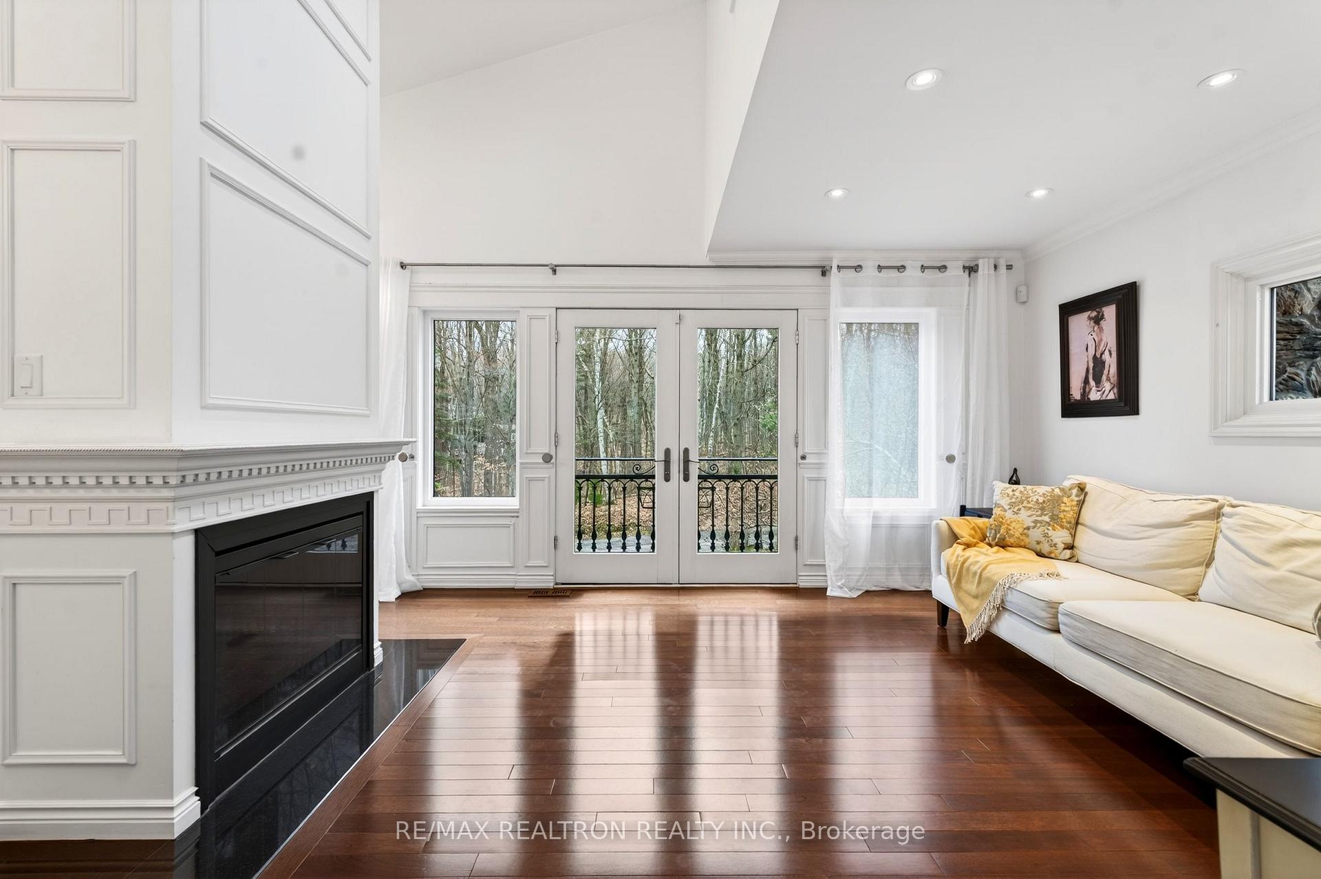 Photo 21 of 14038 Bayview Avenue, Aurora, Aurora Estates — HOMEH