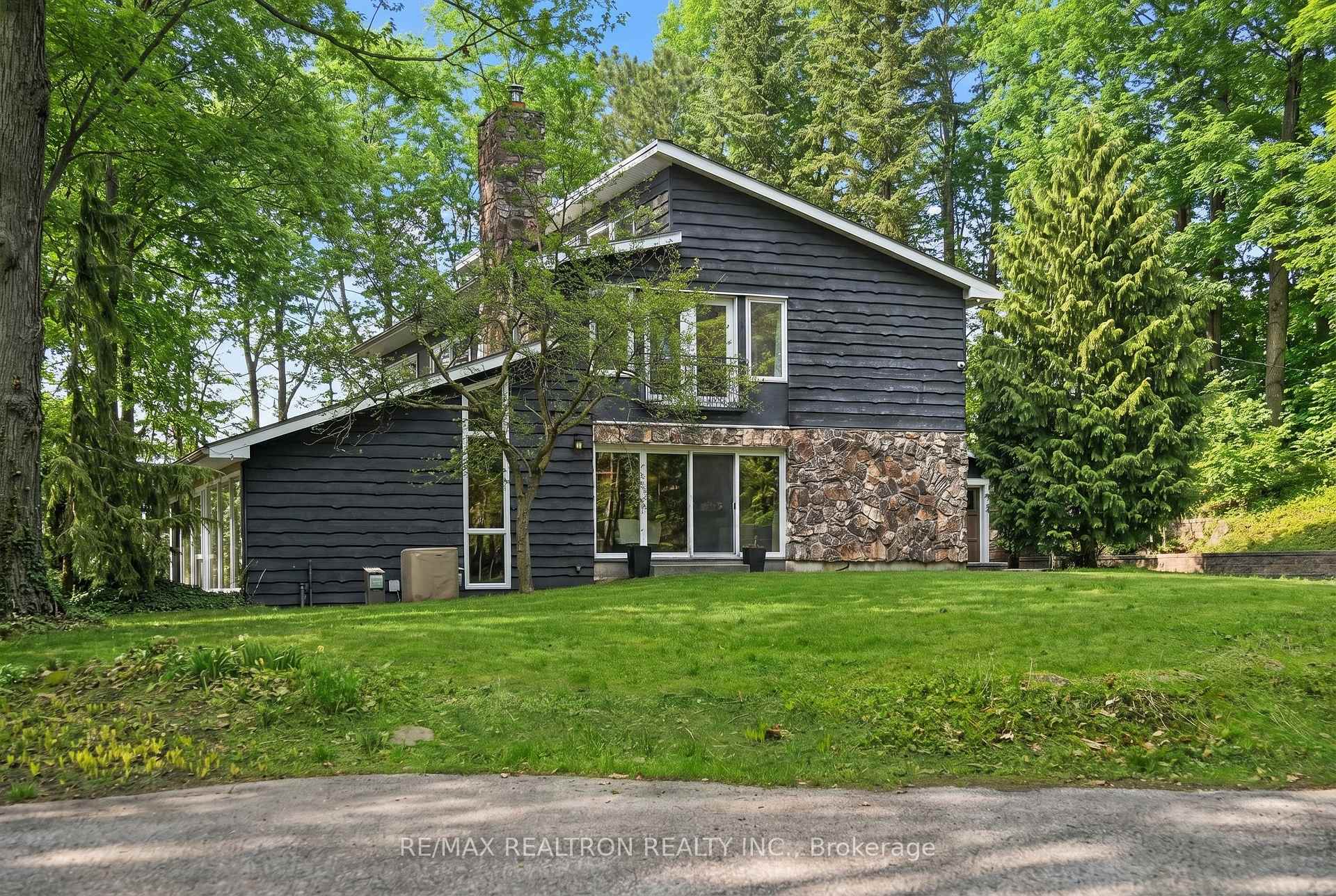 Photo 43 of 14038 Bayview Avenue, Aurora, Aurora Estates — HOMEH