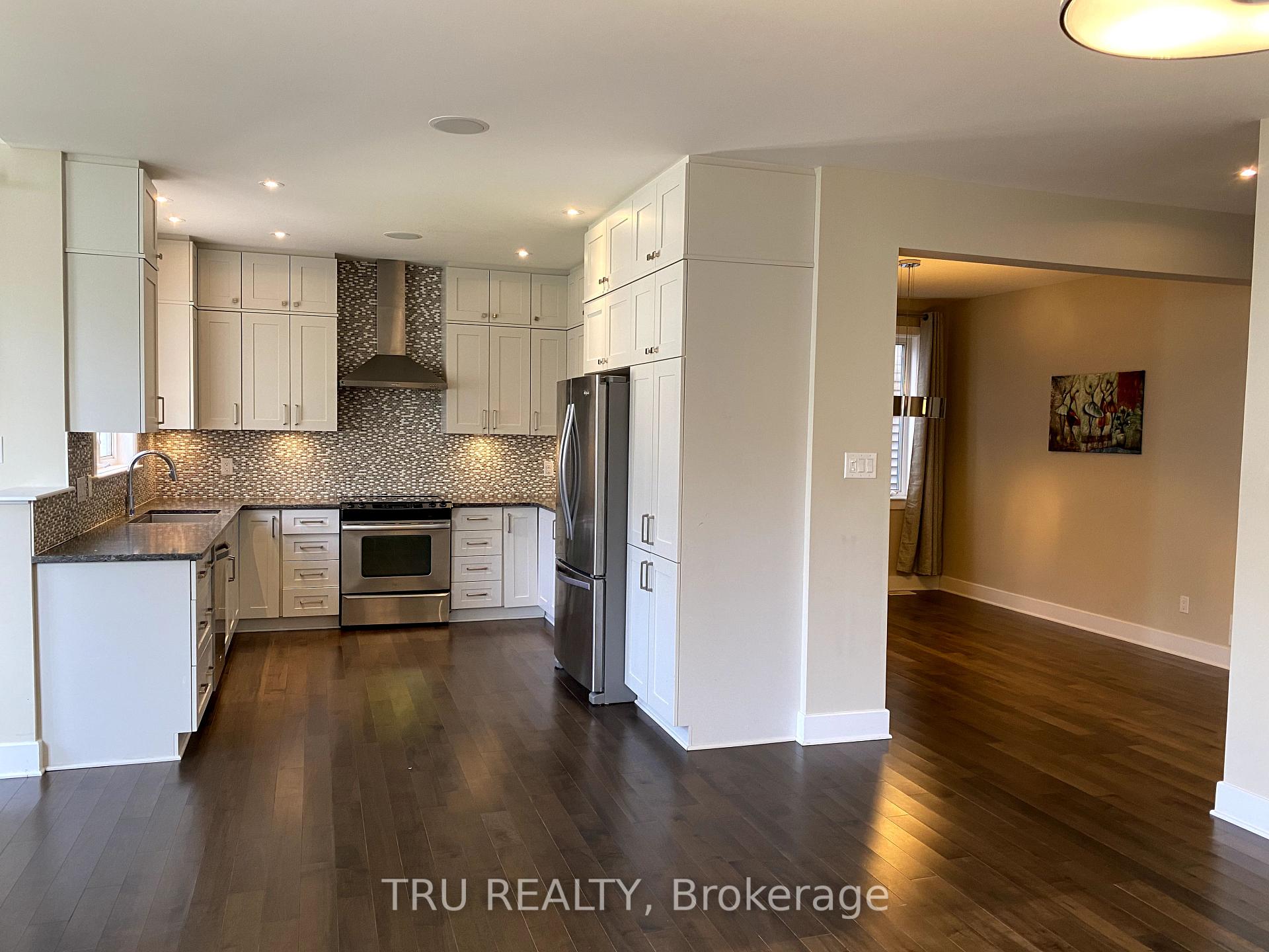 Photo 10 of 2083 Helene Campbell Road, Ottawa, Barrhaven - Cedargrove/Fraserdale — HOMEH