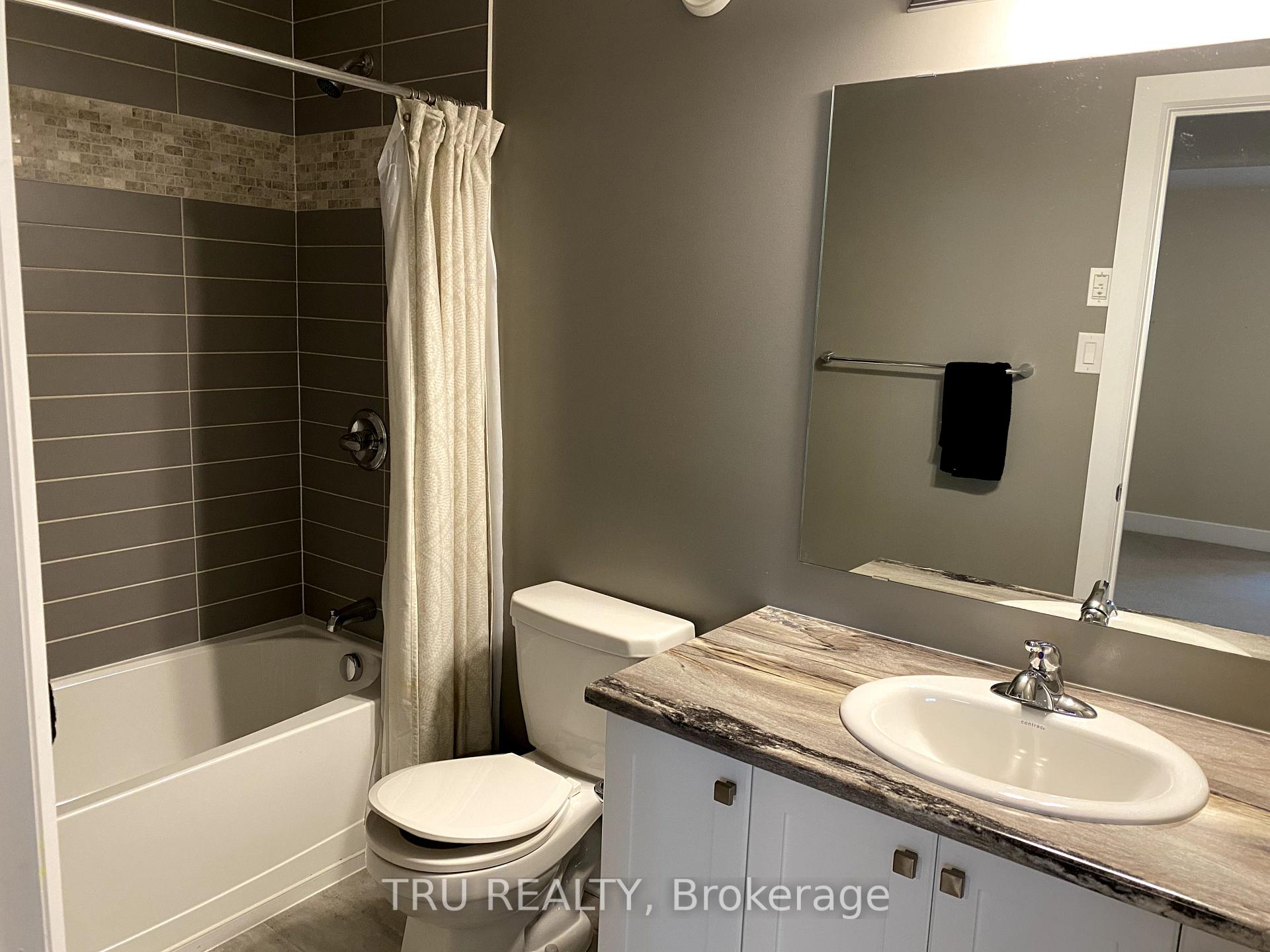 Photo 18 of 2083 Helene Campbell Road, Ottawa, Barrhaven - Cedargrove/Fraserdale — HOMEH