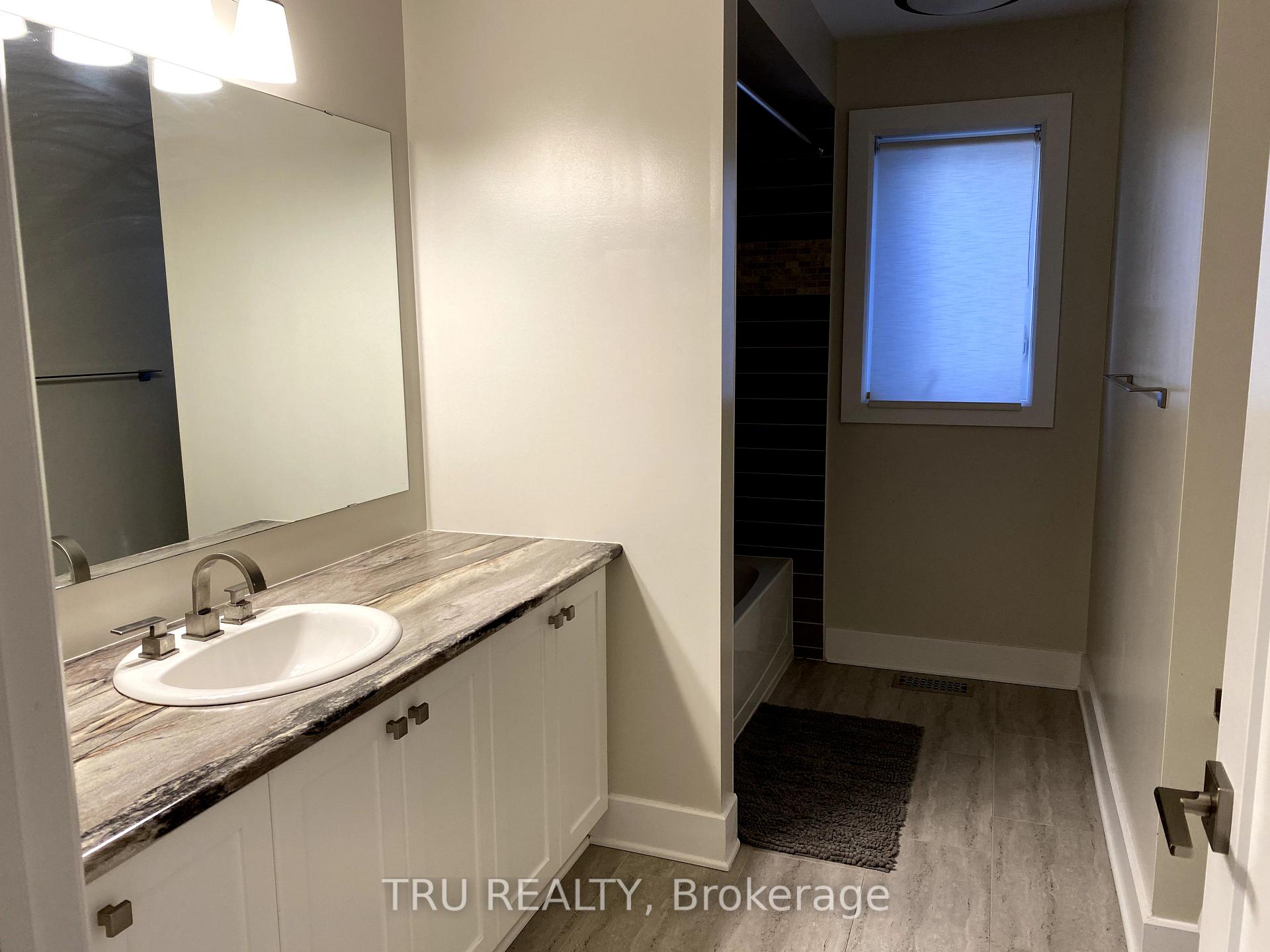 Photo 26 of 2083 Helene Campbell Road, Ottawa, Barrhaven - Cedargrove/Fraserdale — HOMEH