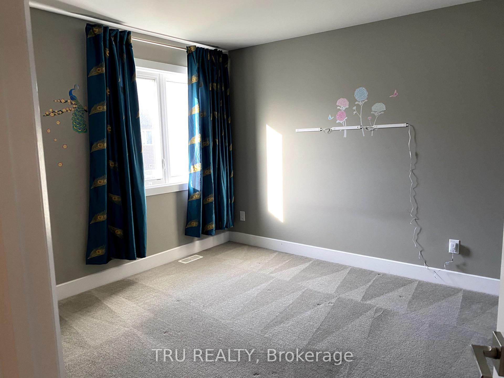 Photo 27 of 2083 Helene Campbell Road, Ottawa, Barrhaven - Cedargrove/Fraserdale — HOMEH