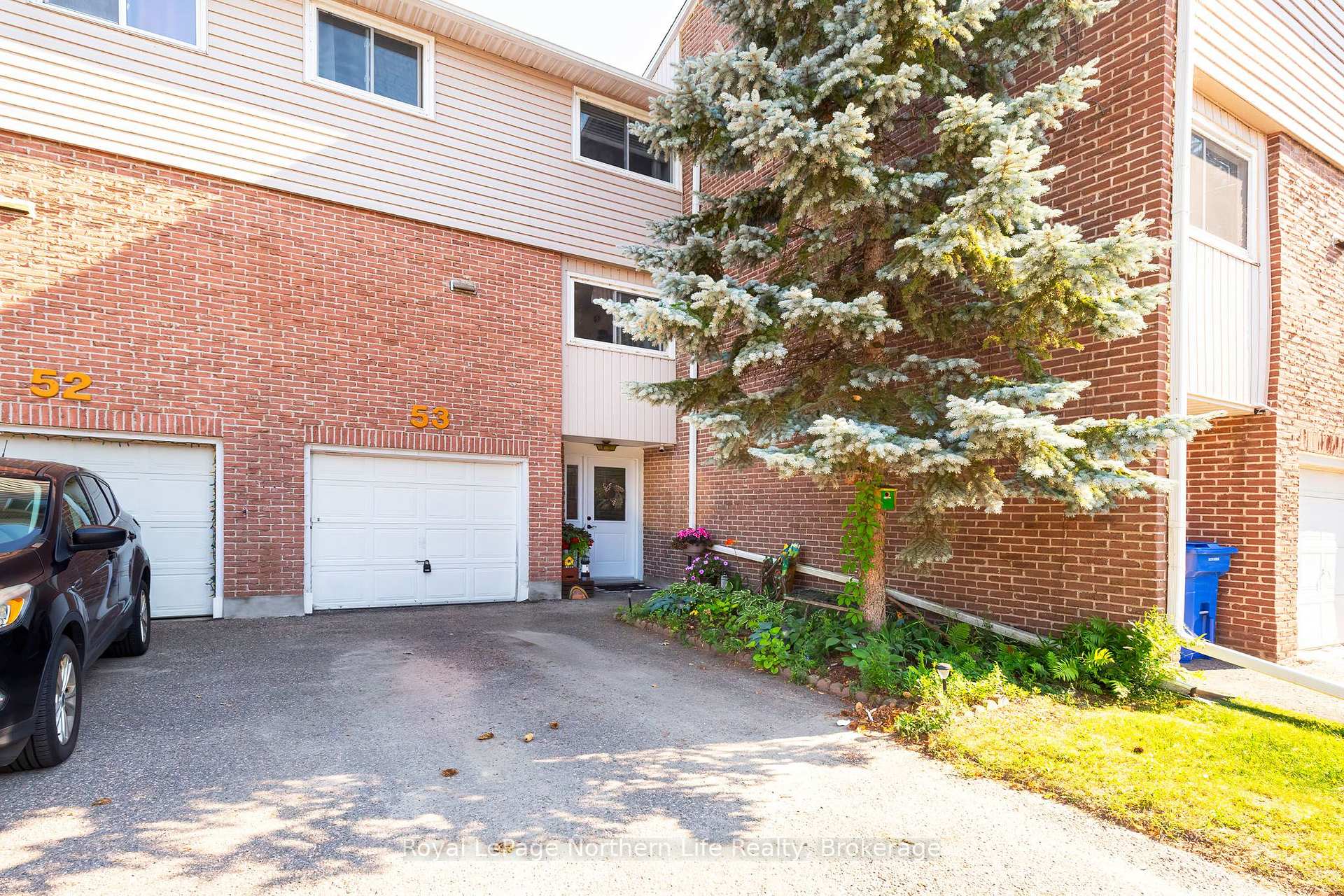 Photo 2 of Unit 53, 644 Lakeshore Drive, North Bay, Ferris — HOMEH