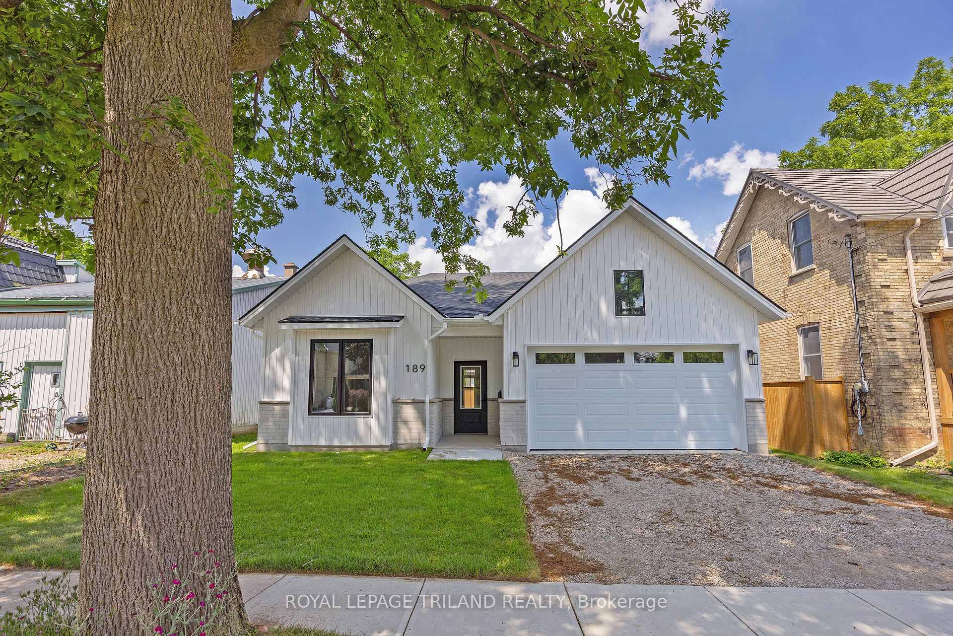 Photo 1 of 189 Catherine Street, North Middlesex, Parkhill — HOMEH