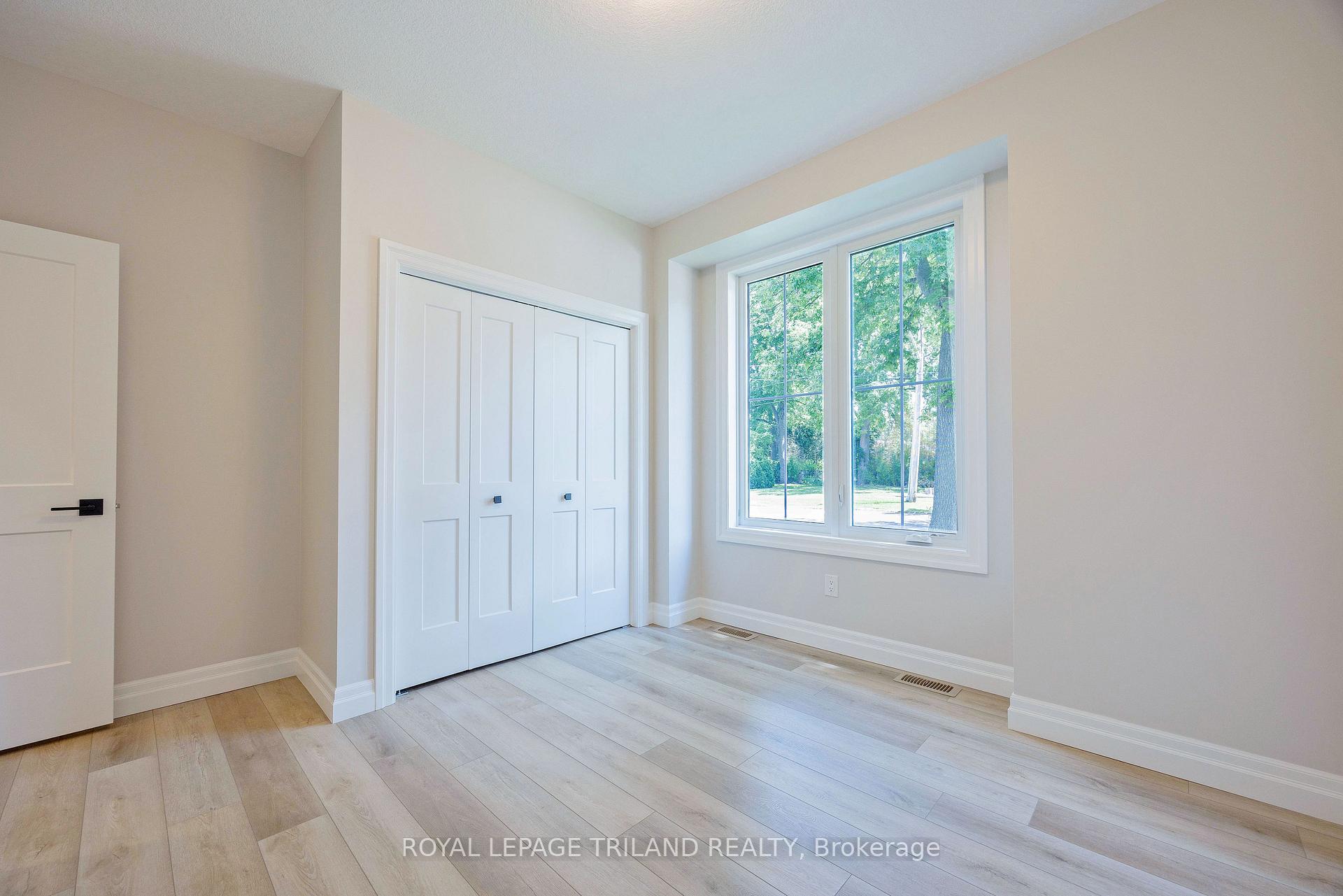Photo 6 of 189 Catherine Street, North Middlesex, Parkhill — HOMEH