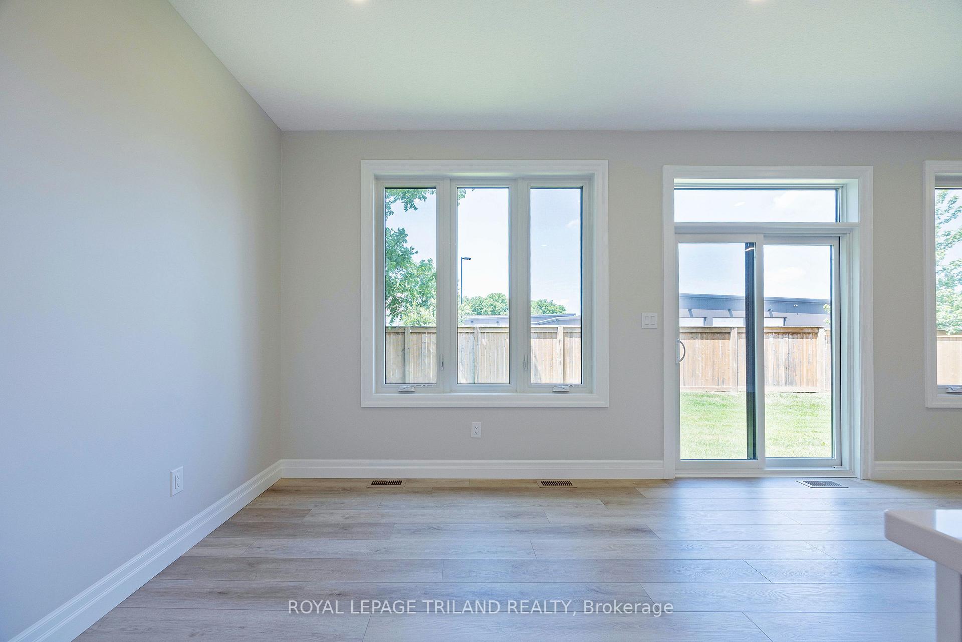 Photo 15 of 189 Catherine Street, North Middlesex, Parkhill — HOMEH