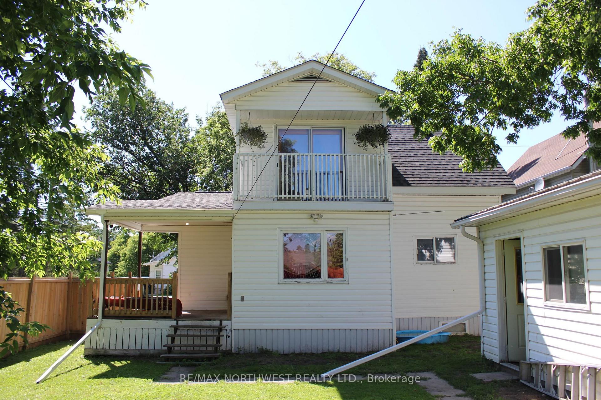 Photo 7 of 210 Fifth St, Rainy River — HOMEH