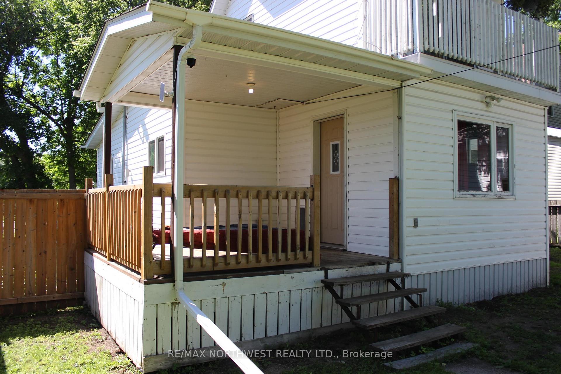 Photo 8 of 210 Fifth St, Rainy River — HOMEH