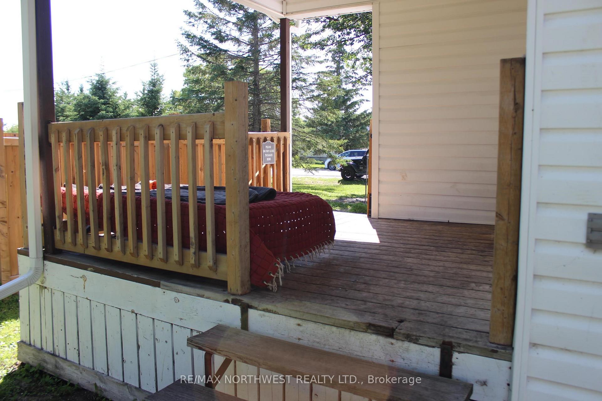 Photo 9 of 210 Fifth St, Rainy River — HOMEH
