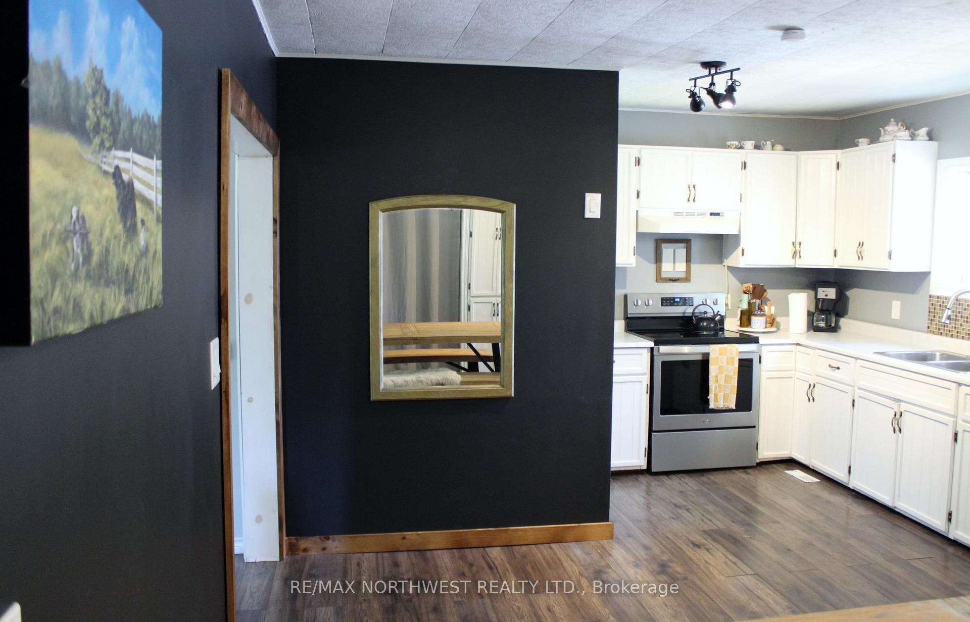 Photo 17 of 210 Fifth St, Rainy River — HOMEH
