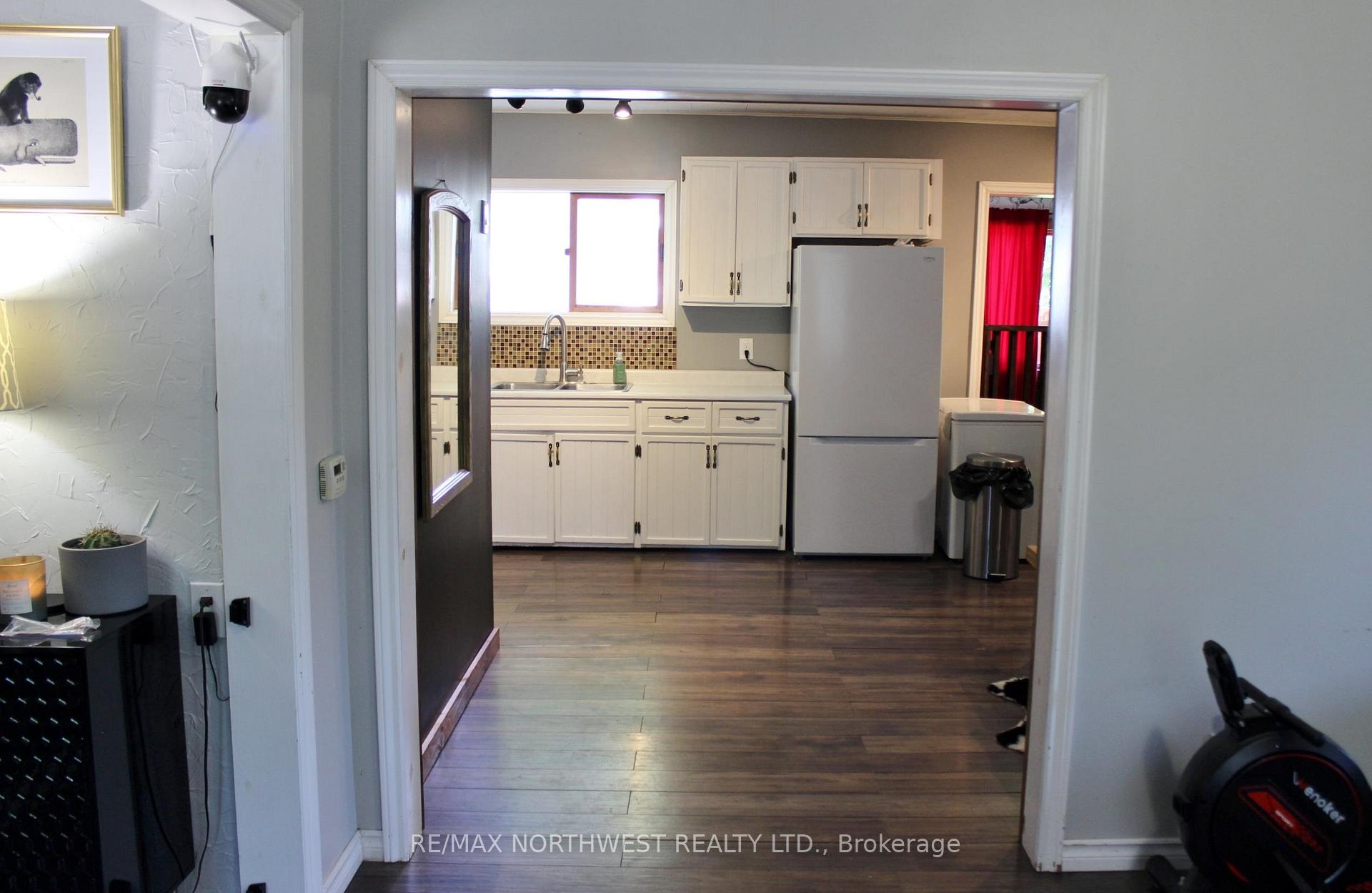 Photo 20 of 210 Fifth St, Rainy River — HOMEH