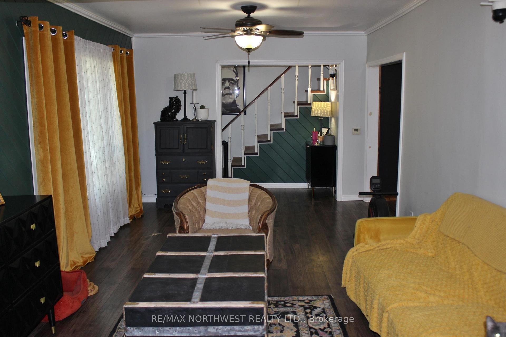 Photo 23 of 210 Fifth St, Rainy River — HOMEH