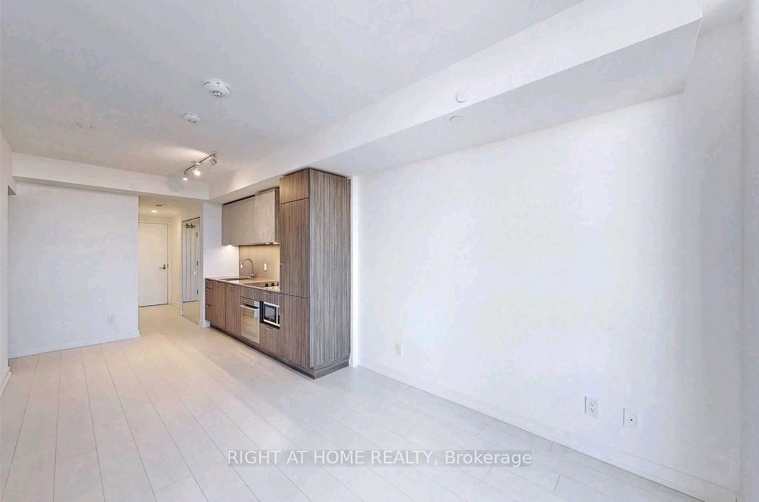 Photo 7 of Unit Ph11, 19 Western Battery Road, Toronto, Niagara — HOMEH