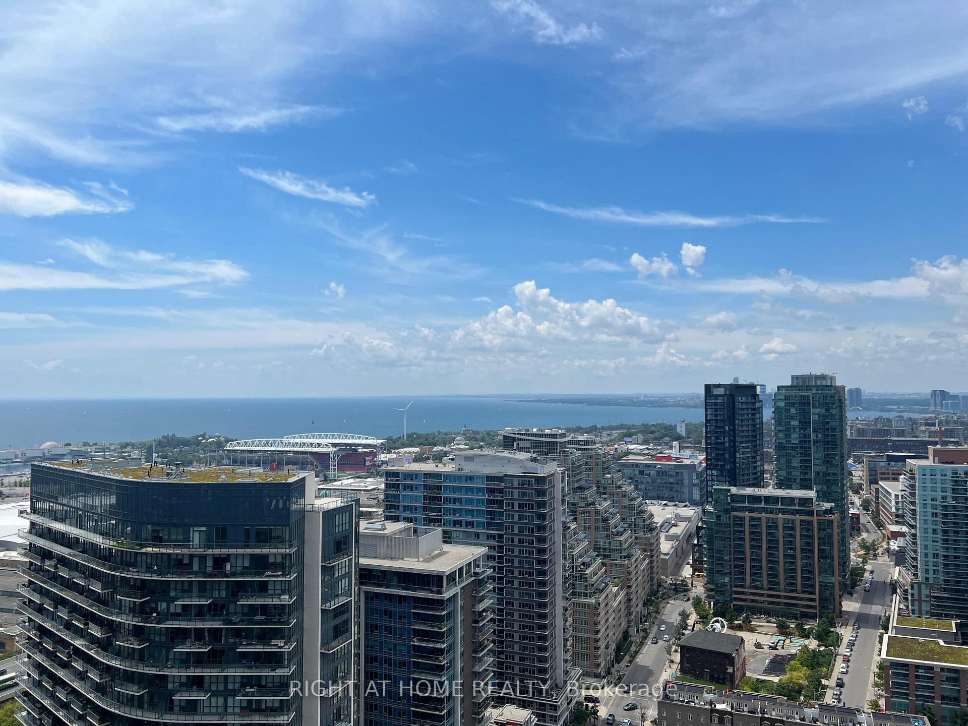 Photo 24 of Unit Ph11, 19 Western Battery Road, Toronto, Niagara — HOMEH
