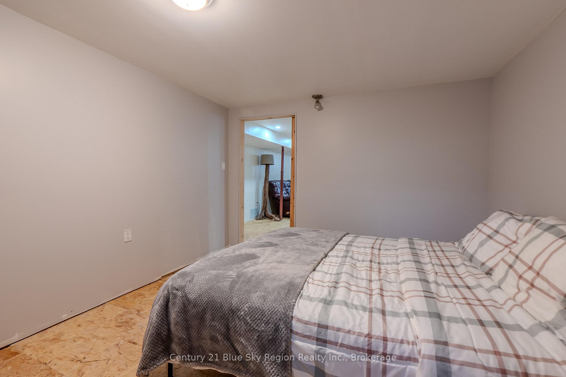 Photo 25 of 7 Birch Crescent, Temagami — HOMEH