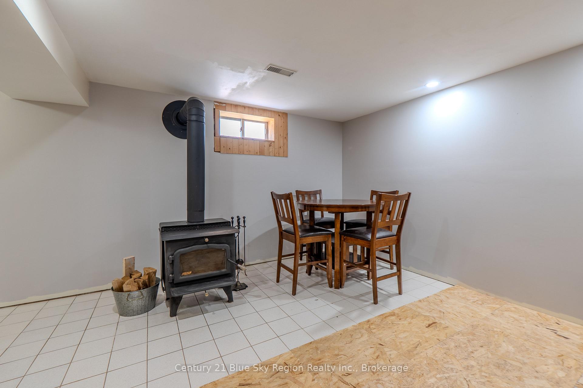 Photo 28 of 7 Birch Crescent, Temagami — HOMEH
