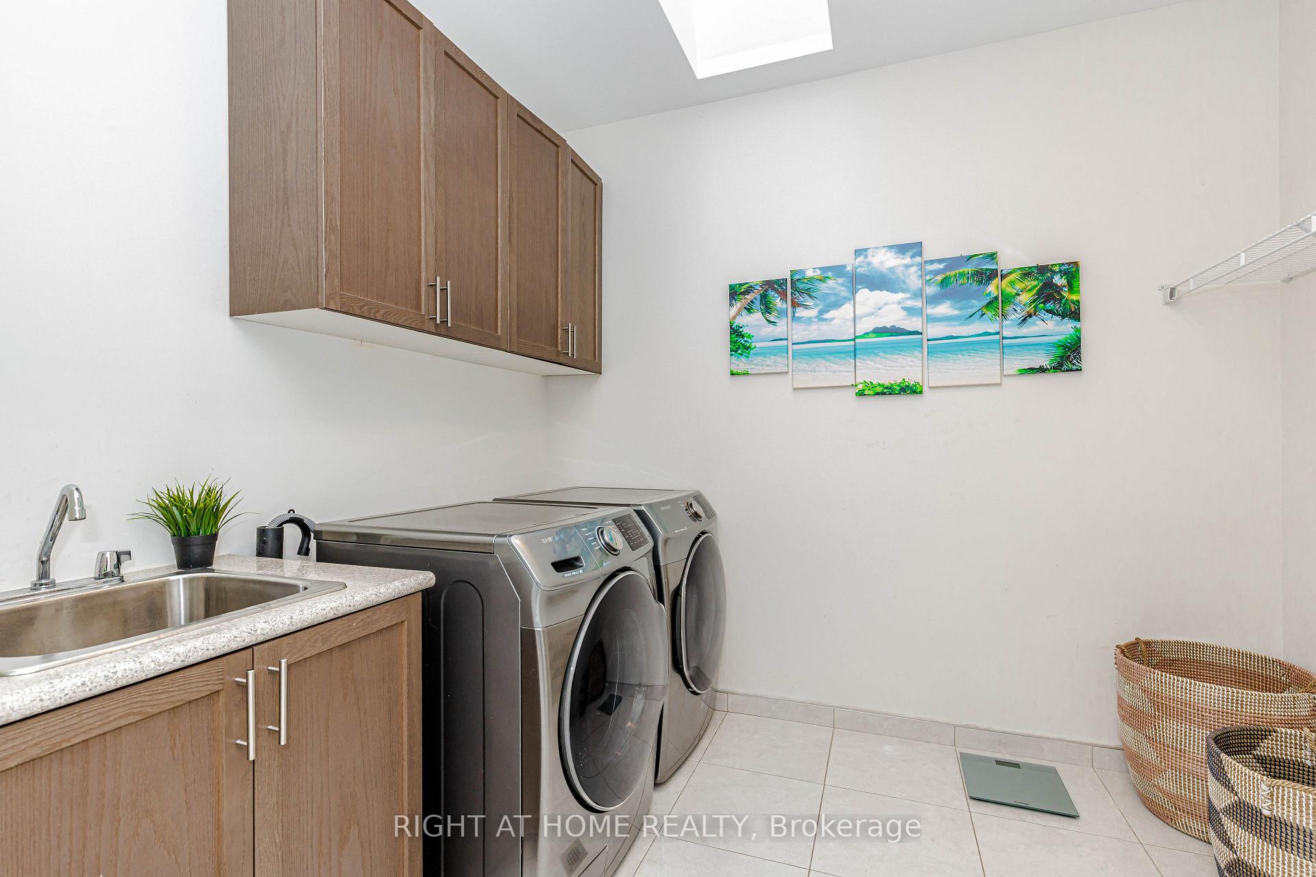 Photo 42 of 54 Threshing Mill Boulevard, Oakville, Glenorchy — HOMEH