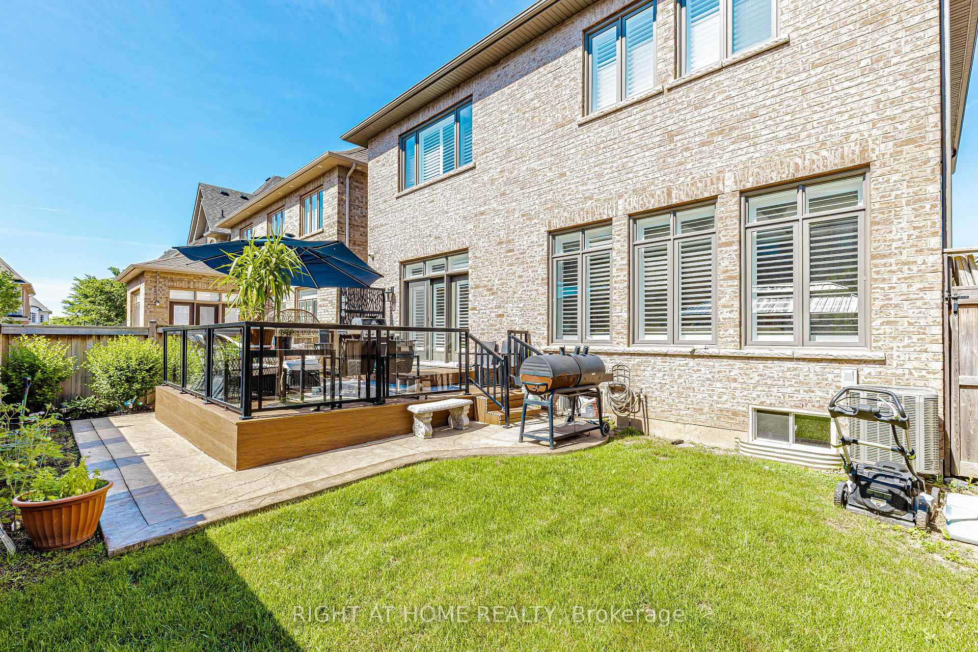 Photo 44 of 54 Threshing Mill Boulevard, Oakville, Glenorchy — HOMEH