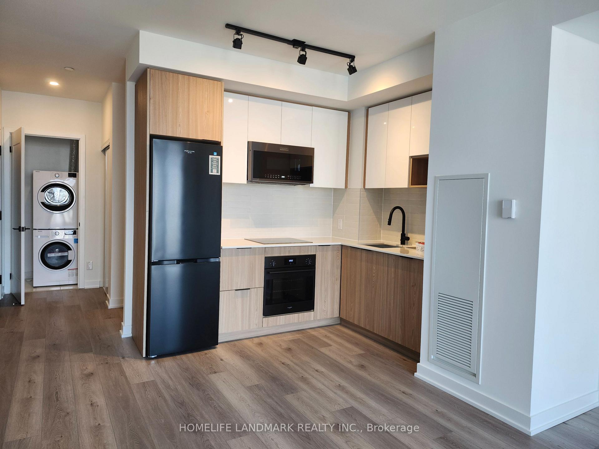 Photo 2 of Unit 2307, 5 defries Street, Toronto, Regent Park — HOMEH